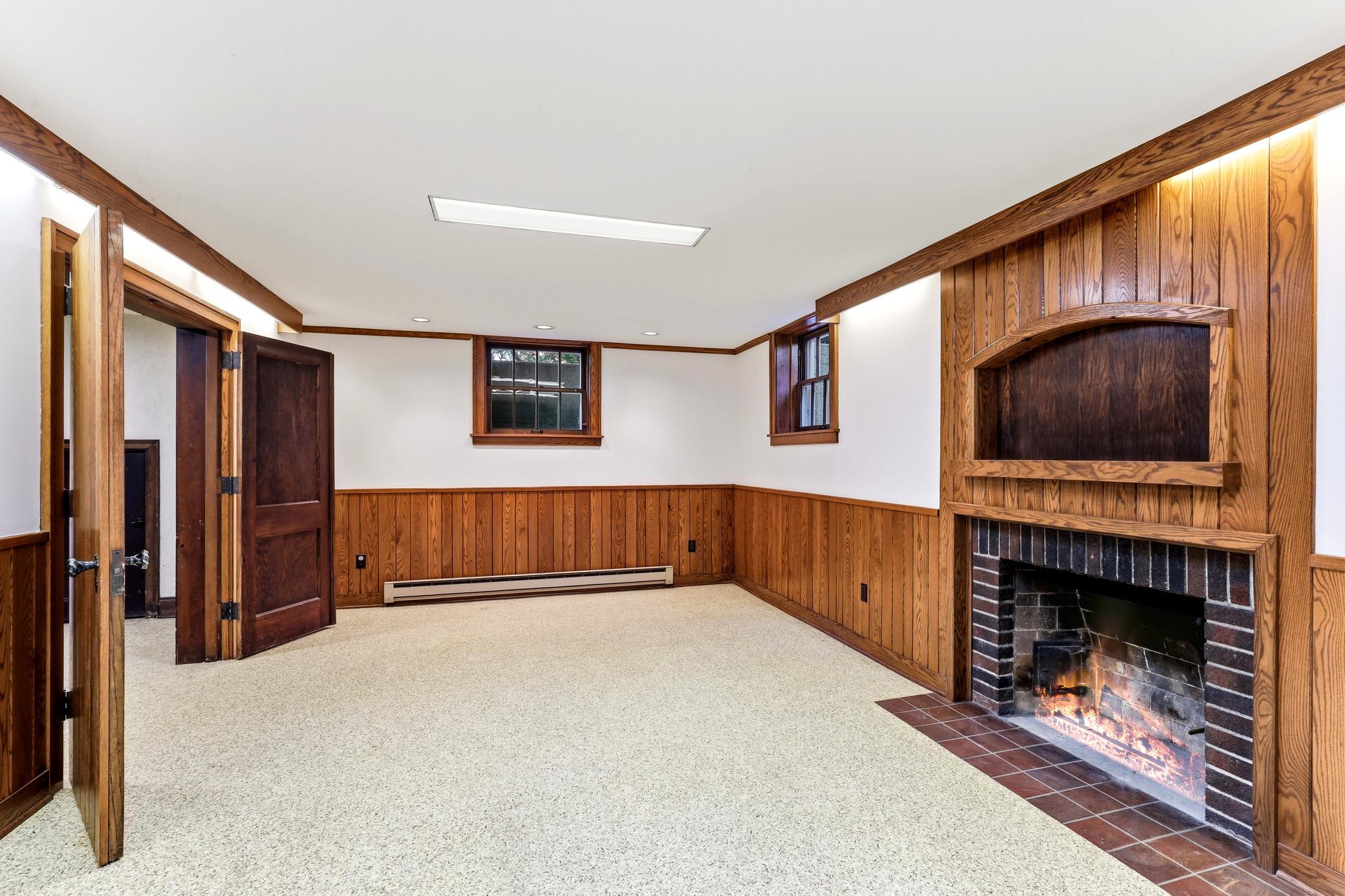 View of Residential at 1615 River Parkway, Minneapolis MN 55414, Minneapolis (42 of 58) - Mike Wilen | Minnesota Team Real Estate