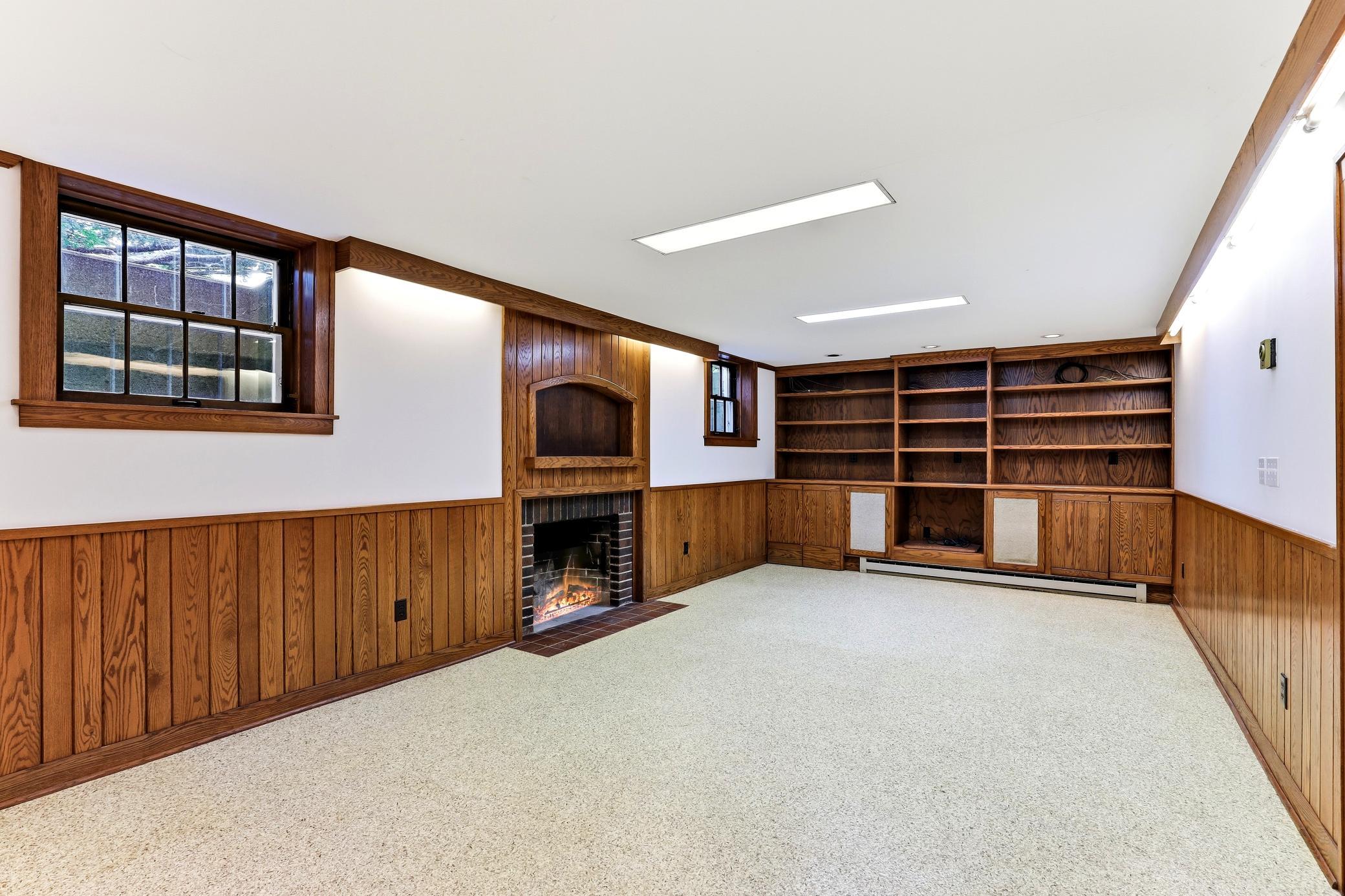 View of Residential at 1615 River Parkway, Minneapolis MN 55414, Minneapolis (41 of 58) - Mike Wilen | Minnesota Team Real Estate