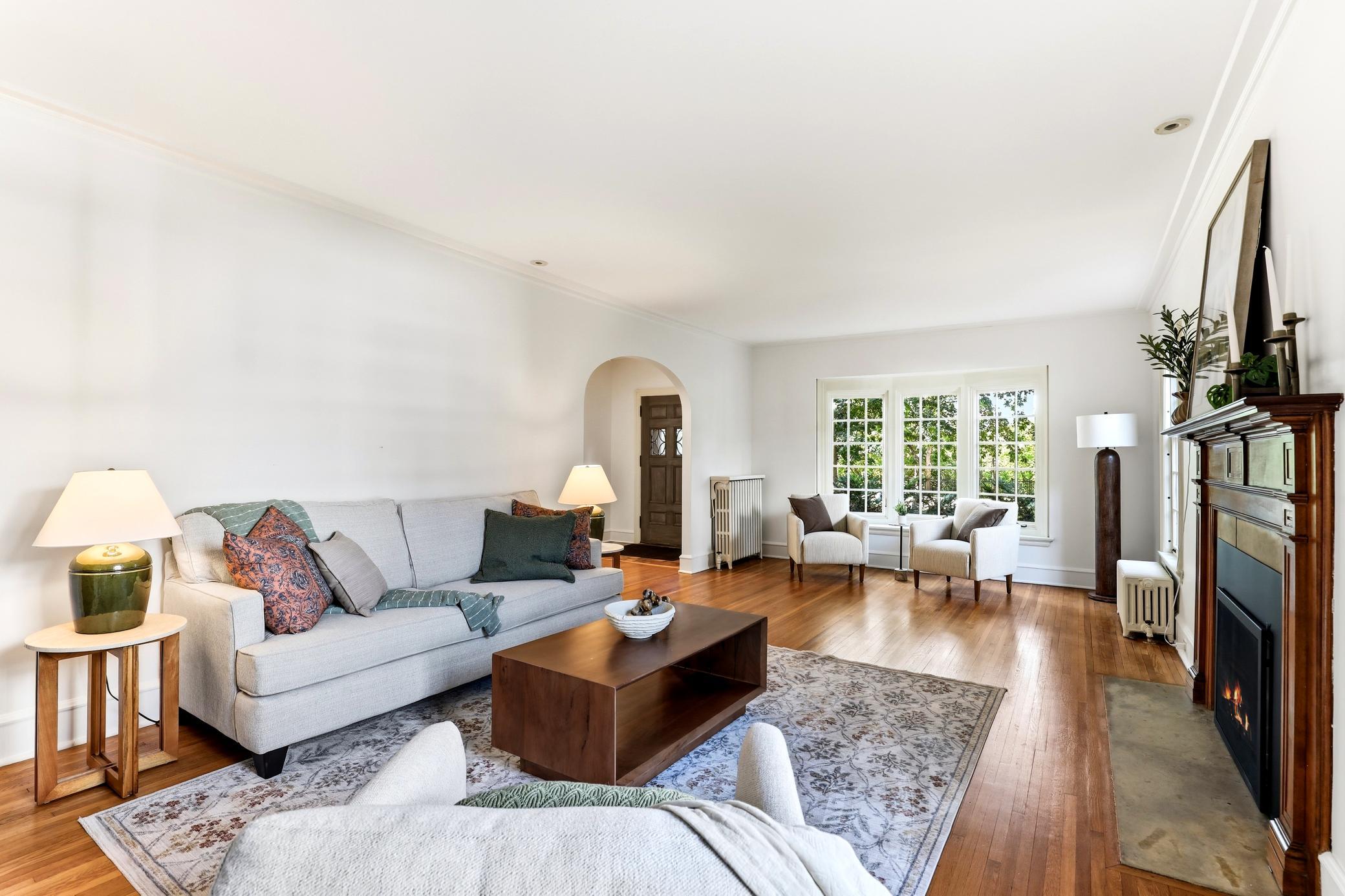 View of Residential at 1615 River Parkway, Minneapolis MN 55414, Minneapolis (7 of 58) - Mike Wilen | Minnesota Team Real Estate