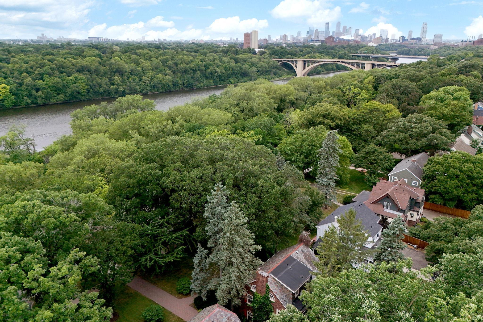 View of Residential at 1615 River Parkway, Minneapolis MN 55414, Minneapolis (2 of 58) - Mike Wilen | Minnesota Team Real Estate