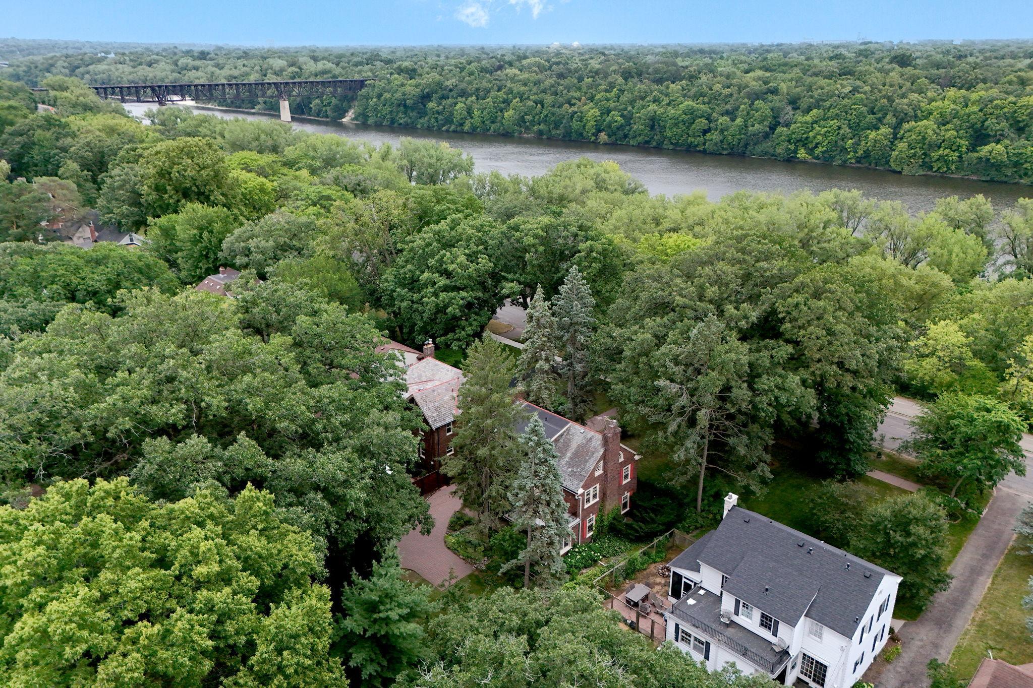 View of Residential at 1615 River Parkway, Minneapolis MN 55414, Minneapolis (54 of 58) - Mike Wilen | Minnesota Team Real Estate