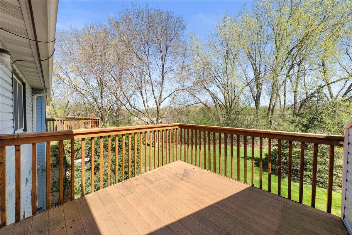View of Residential at 995 Heritage Court #303, Vadnais Heights MN 55127, Vadnais Heights (14 of 33) - Mike Wilen | Minnesota Team Real Estate