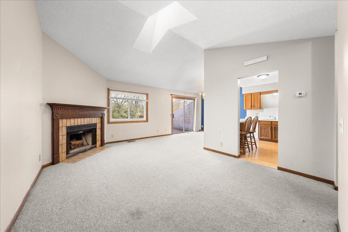 View of Residential at 995 Heritage Court #303, Vadnais Heights MN 55127, Vadnais Heights (10 of 33) - Mike Wilen | Minnesota Team Real Estate