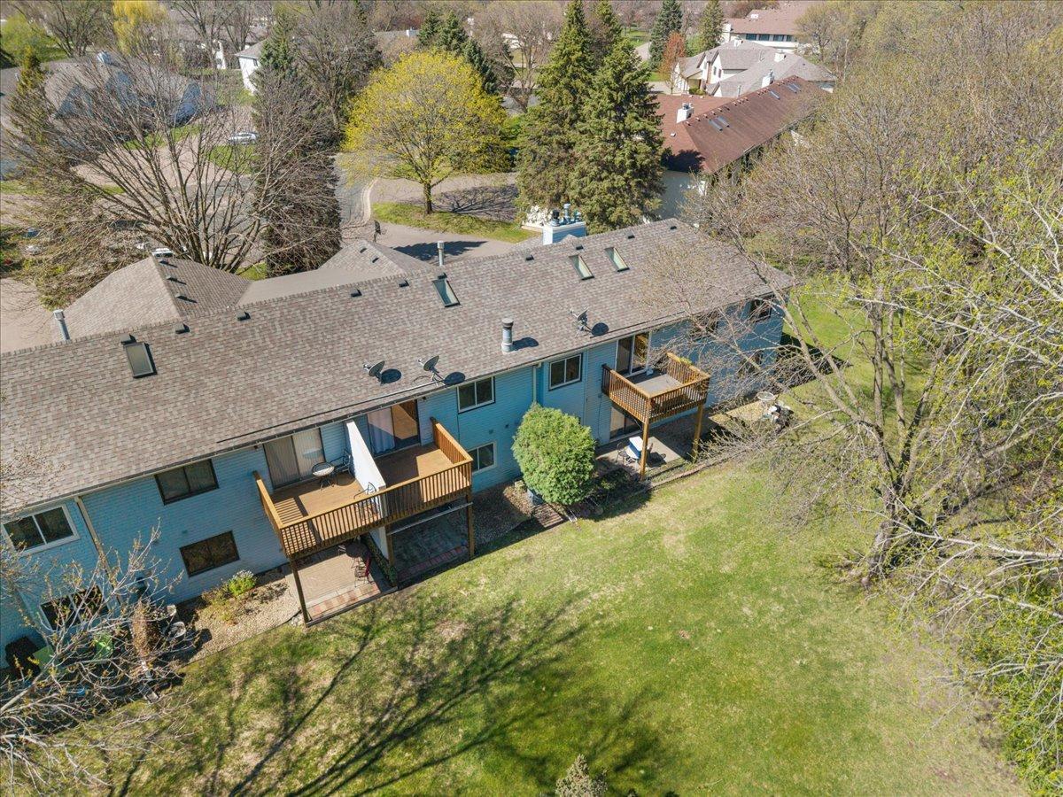 View of Residential at 995 Heritage Court #303, Vadnais Heights MN 55127, Vadnais Heights (19 of 33) - Mike Wilen | Minnesota Team Real Estate