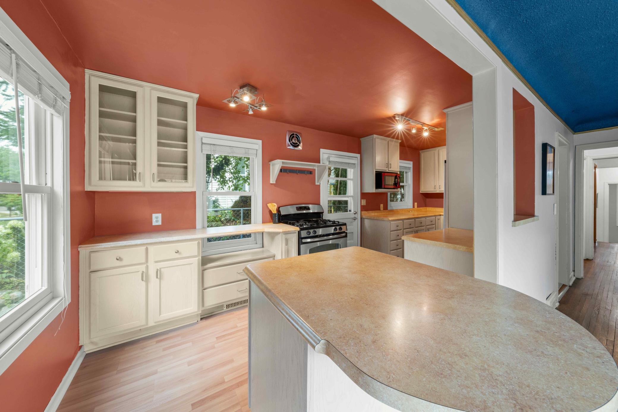 View of Residential at 5425 24th Avenue, Minneapolis MN 55417, Minneapolis (9 of 34) - Mike Wilen | Minnesota Team Real Estate