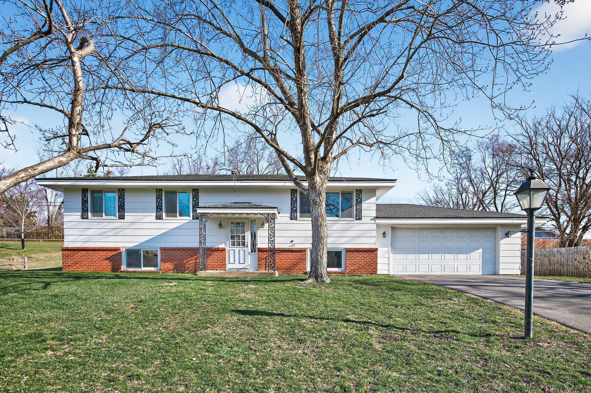 View of Residential at 242 Mission Circle, Bloomington MN 55420, Bloomington - Mike Wilen | Minnesota Team Real Estate
