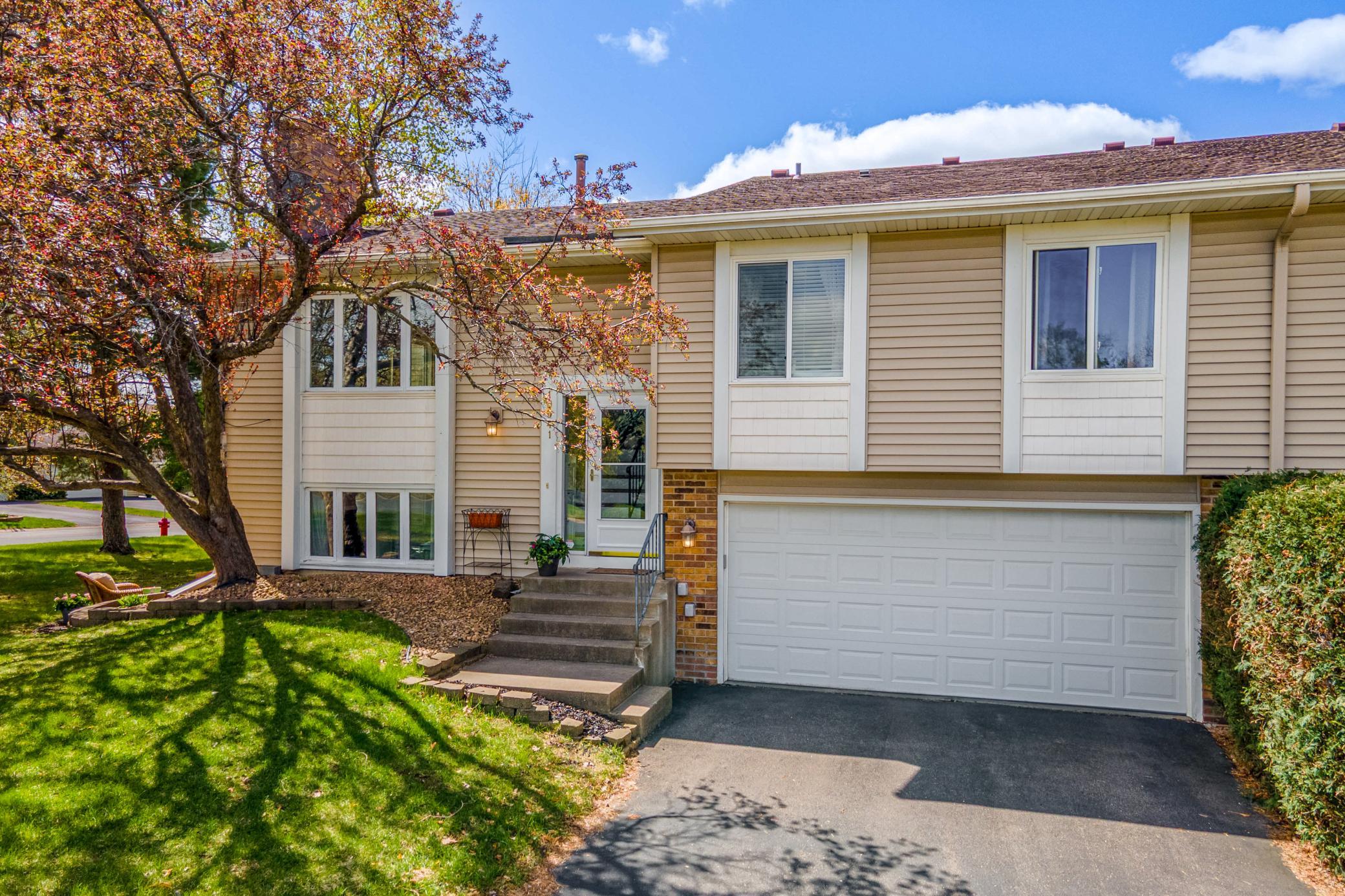 View of Residential at 10941 105th Avenue, Maple Grove MN 55369, Maple Grove - Mike Wilen | Minnesota Team Real Estate
