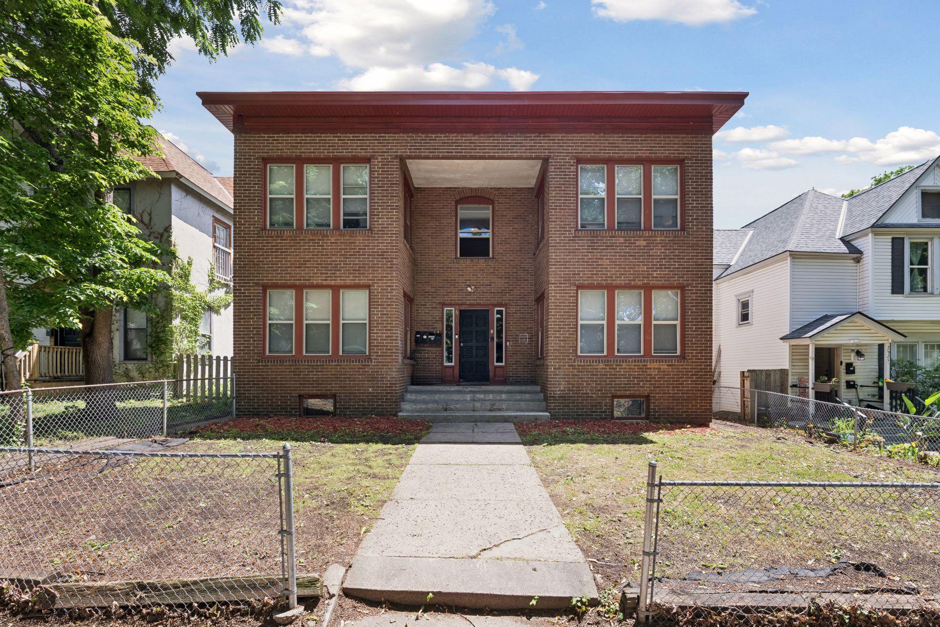 View of Residential Income at 2621 2nd Avenue, Minneapolis MN 55408, Minneapolis (2 of 12) - Mike Wilen | Minnesota Team Real Estate