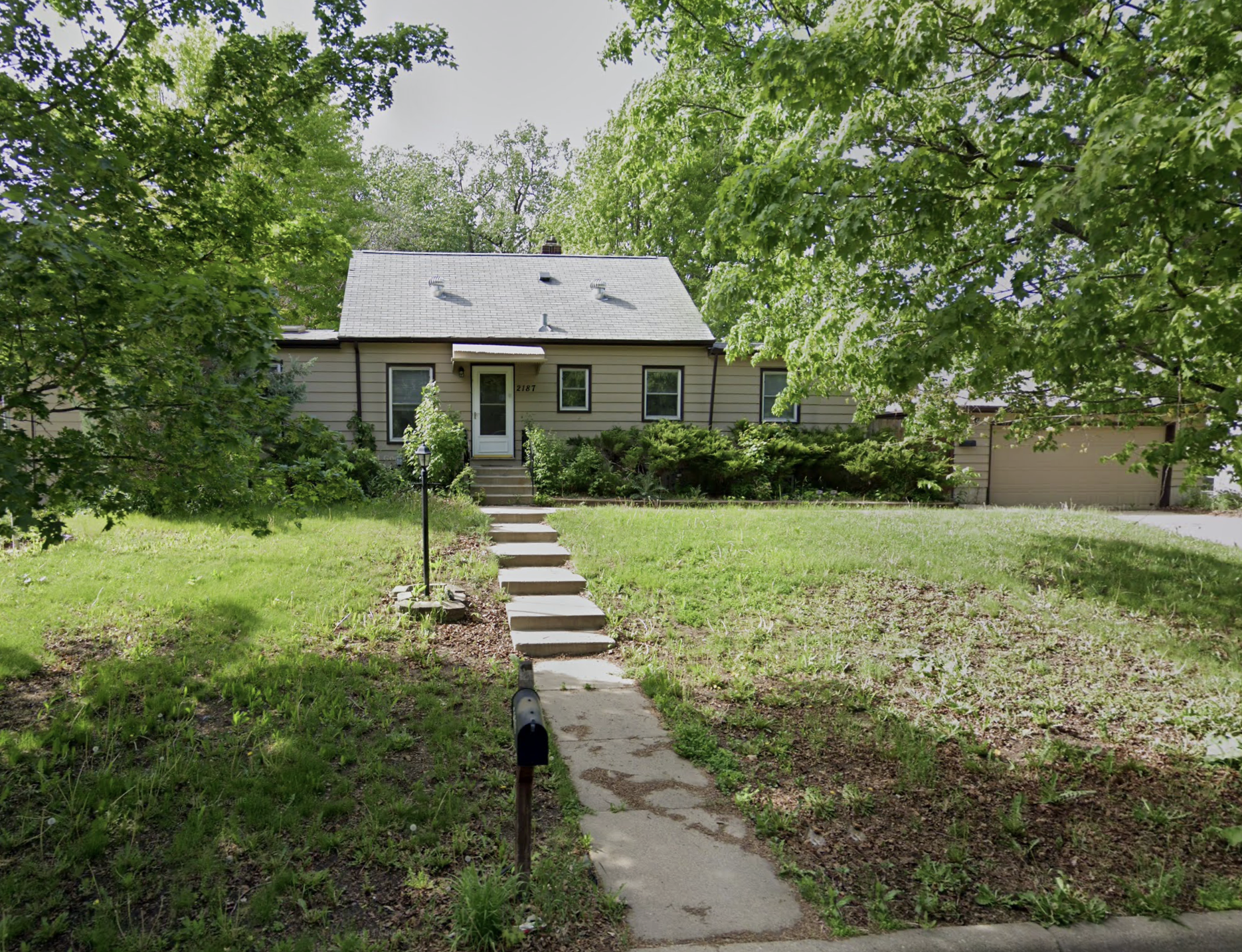 View of Residential at 2187 Stewart Avenue, Saint Paul MN 55116, Saint Paul - Mike Wilen | Minnesota Team Real Estate