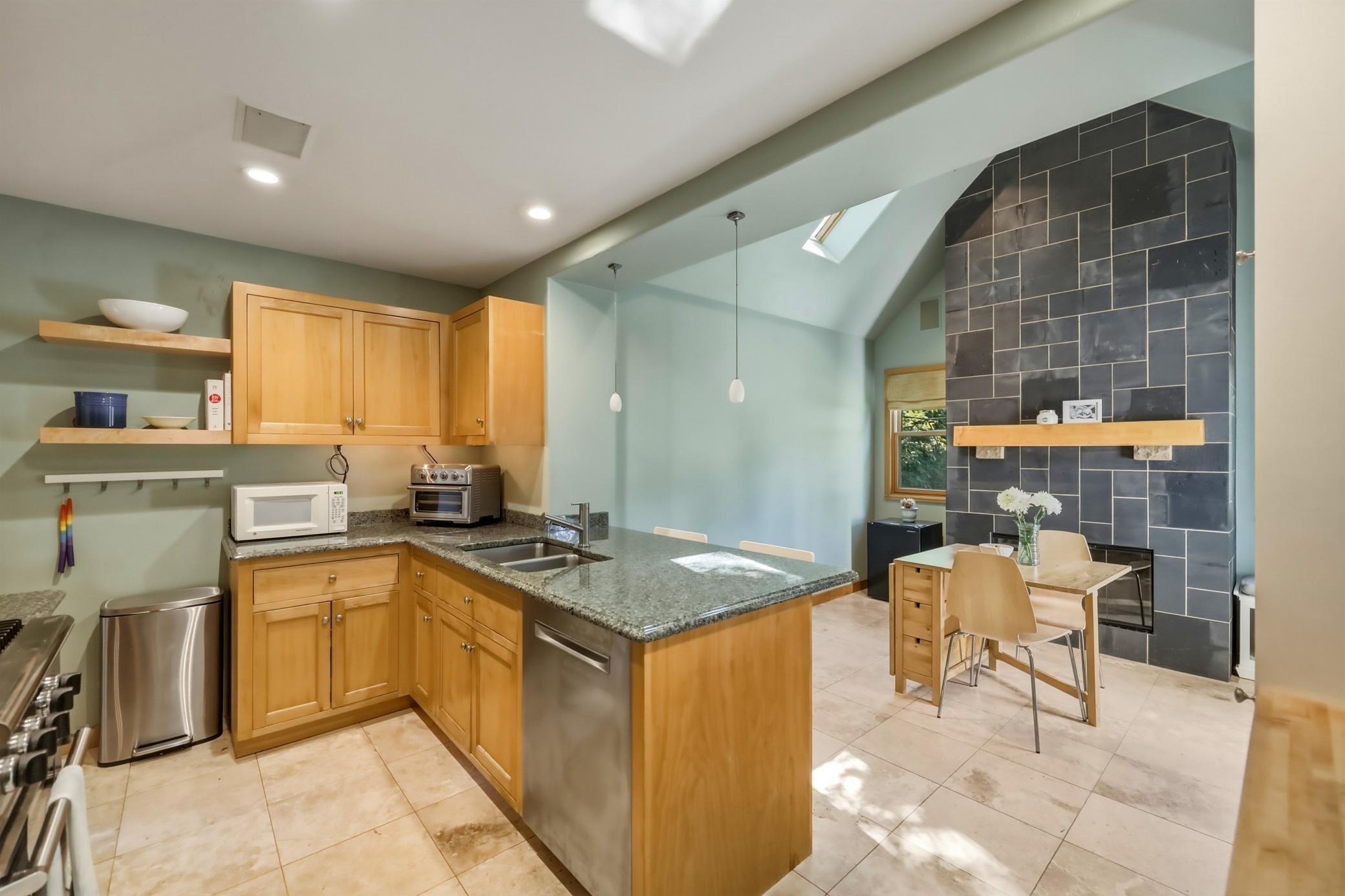 View of Residential at 5434 Vincent Avenue, Minneapolis MN 55410, Minneapolis (9 of 38) - Mike Wilen | Minnesota Team Real Estate