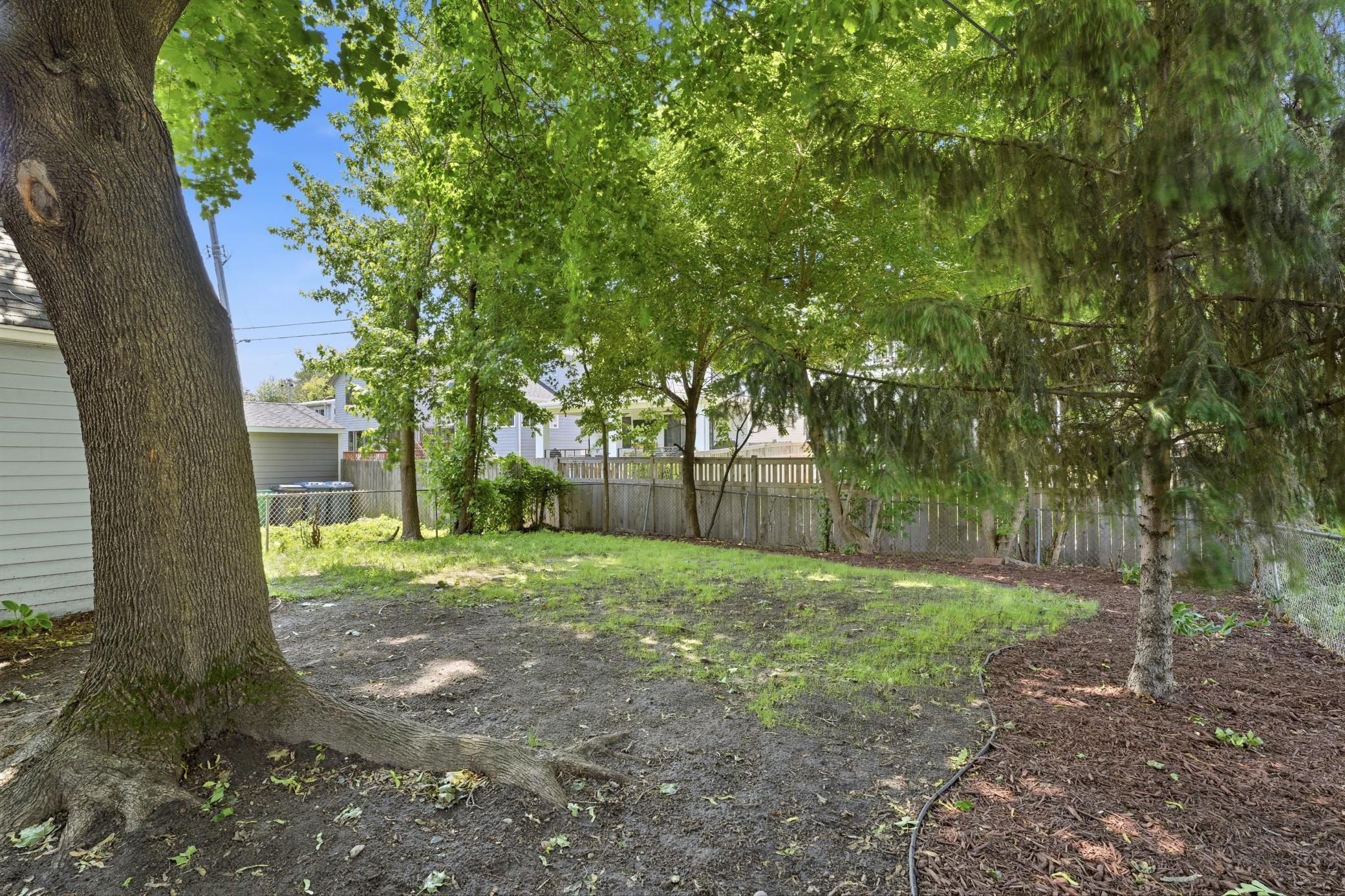 View of Residential at 4720 Xerxes Avenue, Minneapolis MN 55410, Minneapolis (32 of 43) - Mike Wilen | Minnesota Team Real Estate