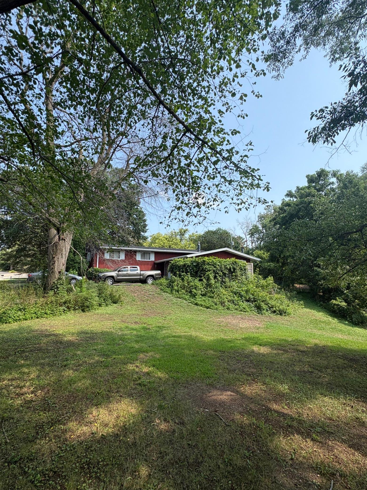 View of Residential at 13515 Mayview Court, Minnetonka MN 55345, Minnetonka (20 of 21) - Mike Wilen | Minnesota Team Real Estate
