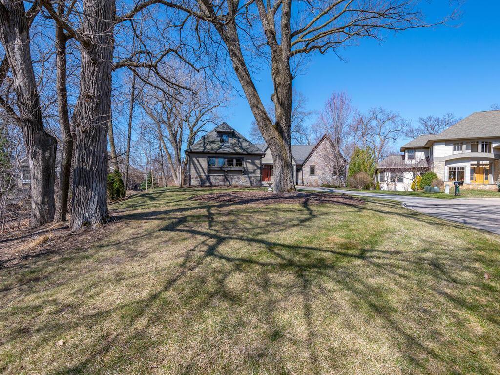 View of Residential at 1912 Linner Woods Court, Wayzata MN 55391, Wayzata (51 of 69) - Mike Wilen | Minnesota Team Real Estate