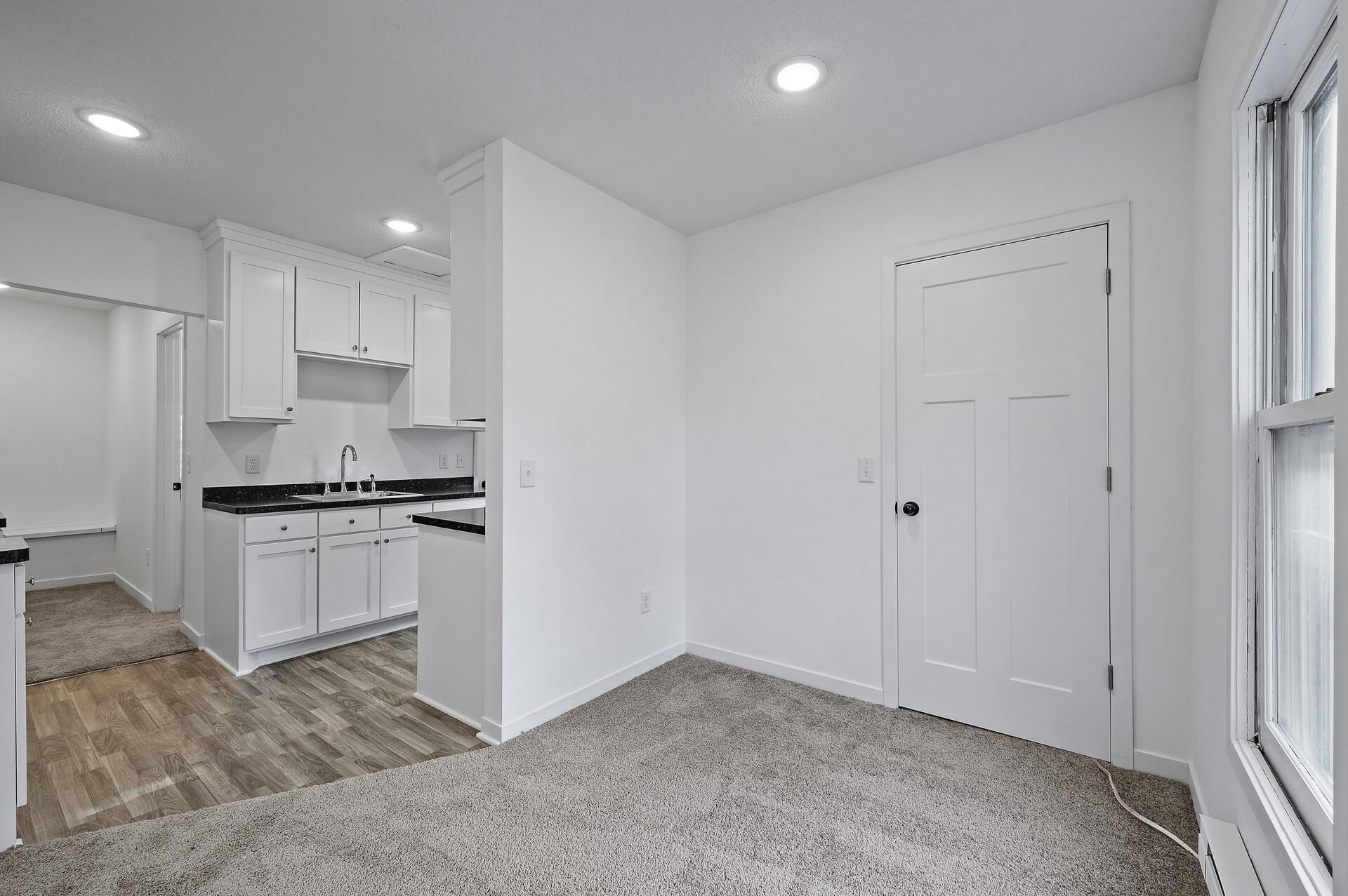 View of Residential Income at 3606 Bryant Avenue, Minneapolis MN 55412, Minneapolis (19 of 21) - Mike Wilen | Minnesota Team Real Estate