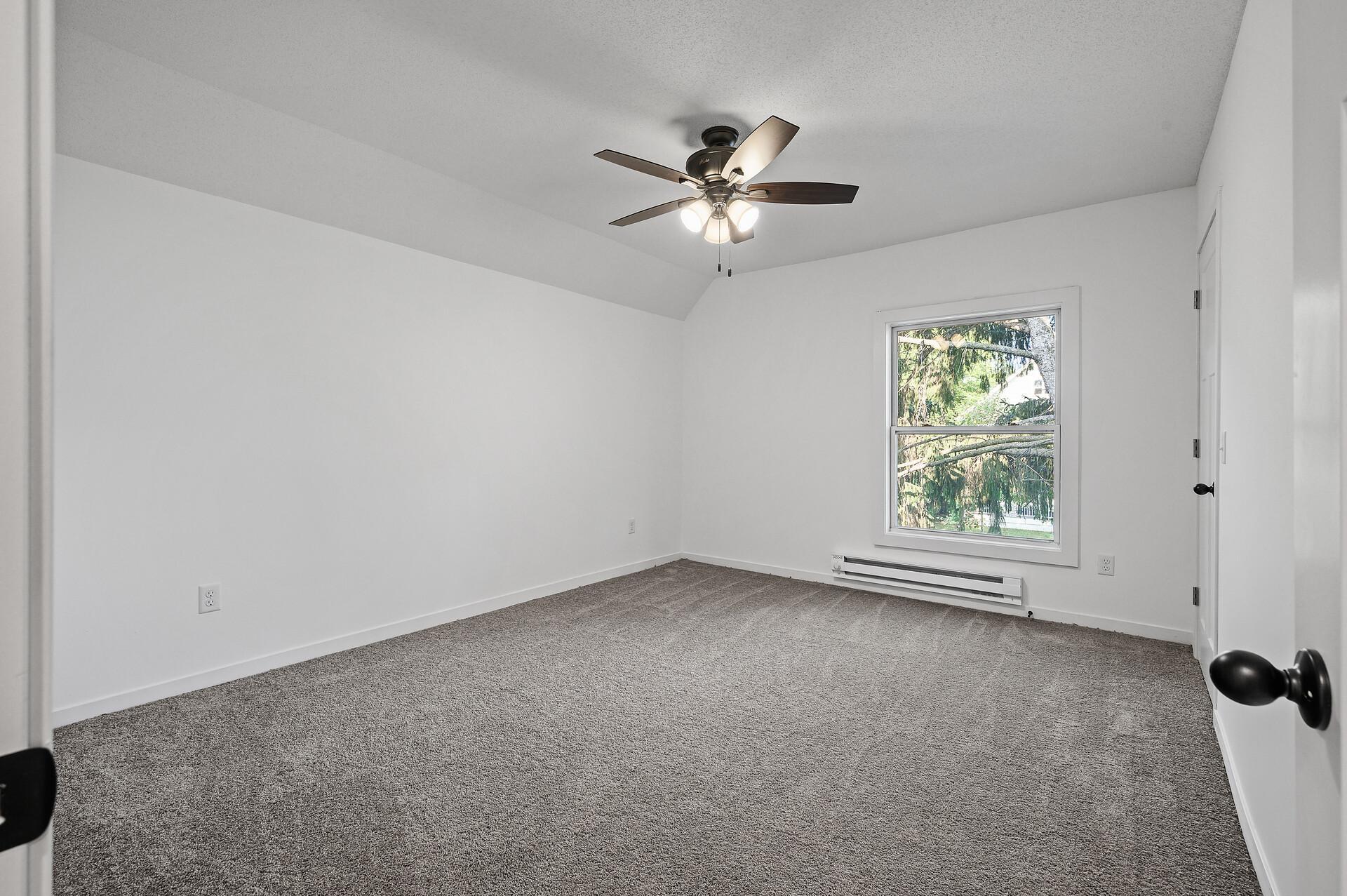 View of Residential Income at 3606 Bryant Avenue, Minneapolis MN 55412, Minneapolis (12 of 21) - Mike Wilen | Minnesota Team Real Estate