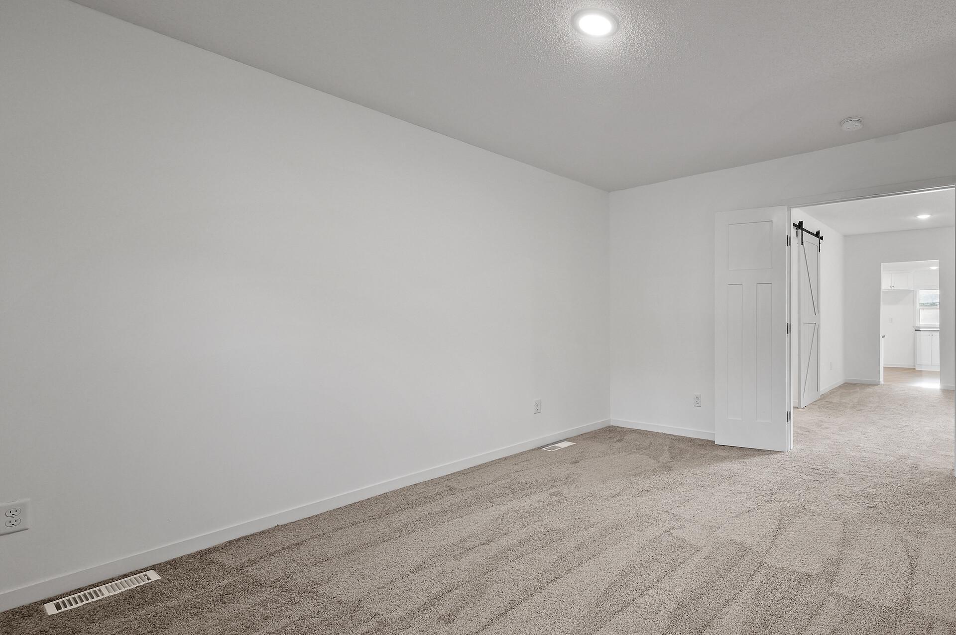 View of Residential Income at 3606 Bryant Avenue, Minneapolis MN 55412, Minneapolis (6 of 21) - Mike Wilen | Minnesota Team Real Estate