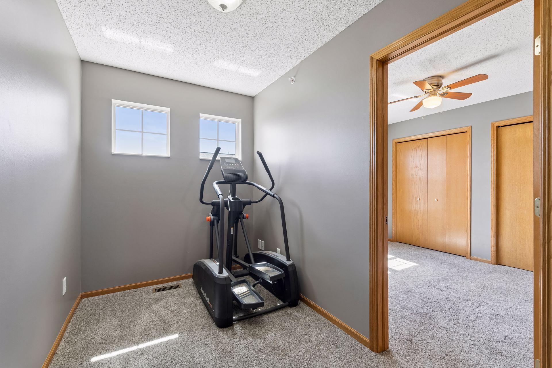 View of Residential at 2898 Clover Ridge Drive, Chaska MN 55318, Chaska (16 of 26) - Mike Wilen | Minnesota Team Real Estate