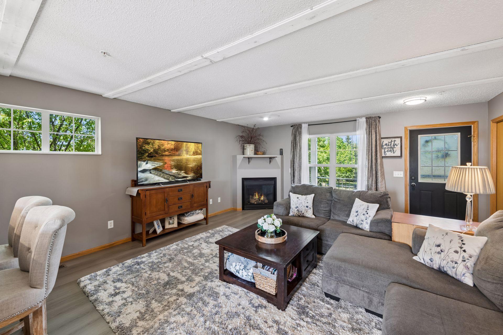 View of Residential at 2898 Clover Ridge Drive, Chaska MN 55318, Chaska (9 of 26) - Mike Wilen | Minnesota Team Real Estate