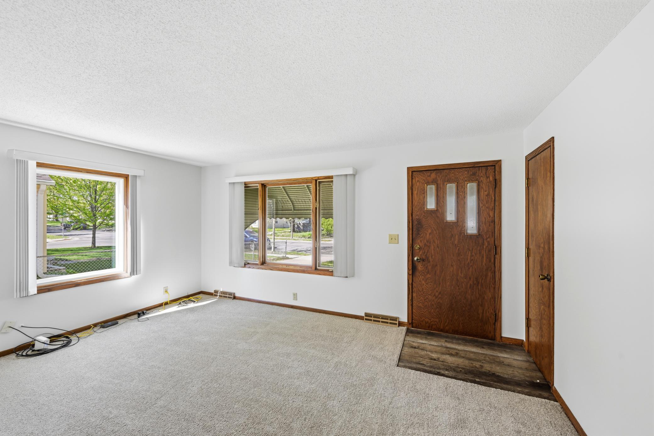 View of Residential at 3059 Utah Avenue, Saint Louis Park MN 55426, Saint Louis Park (12 of 36) - Mike Wilen | Minnesota Team Real Estate