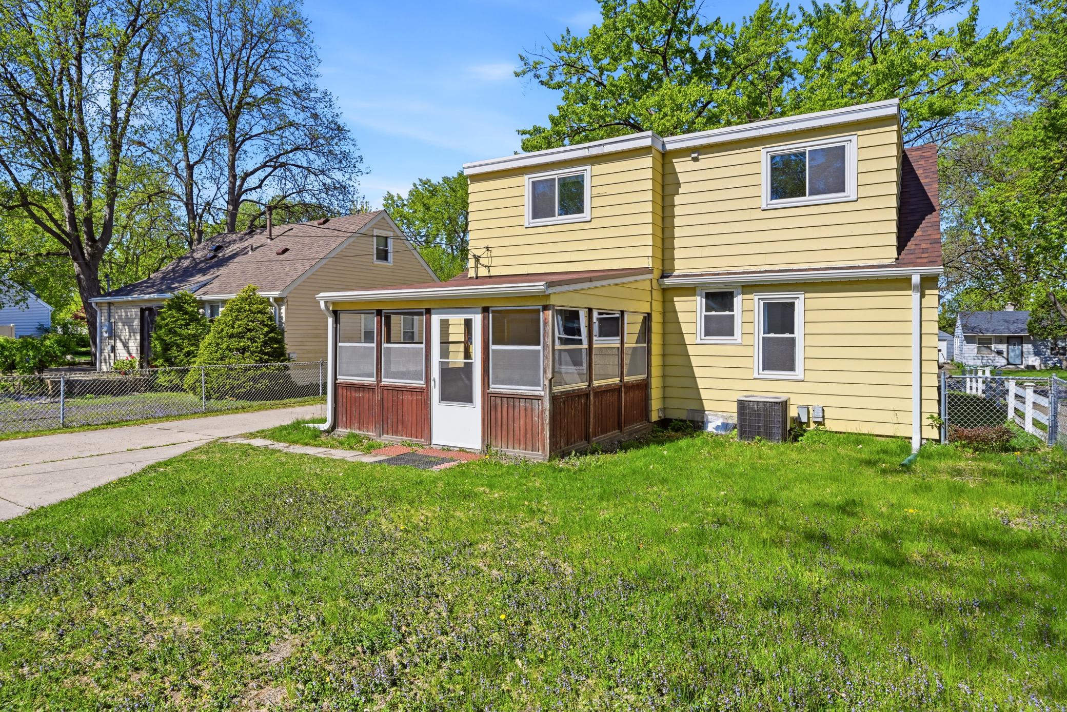 View of Residential at 3059 Utah Avenue, Saint Louis Park MN 55426, Saint Louis Park (7 of 36) - Mike Wilen | Minnesota Team Real Estate