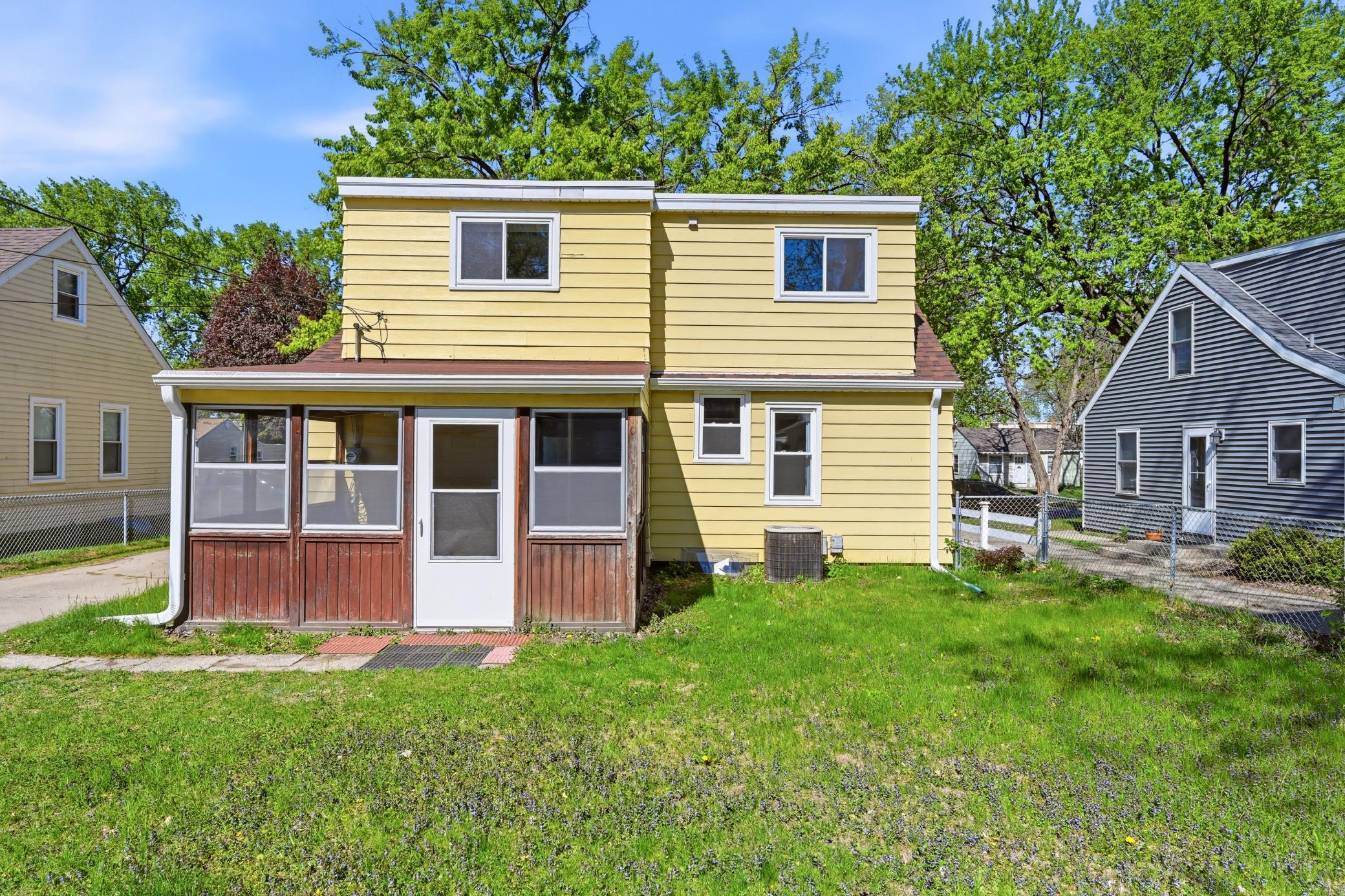 View of Residential at 3059 Utah Avenue, Saint Louis Park MN 55426, Saint Louis Park (6 of 36) - Mike Wilen | Minnesota Team Real Estate