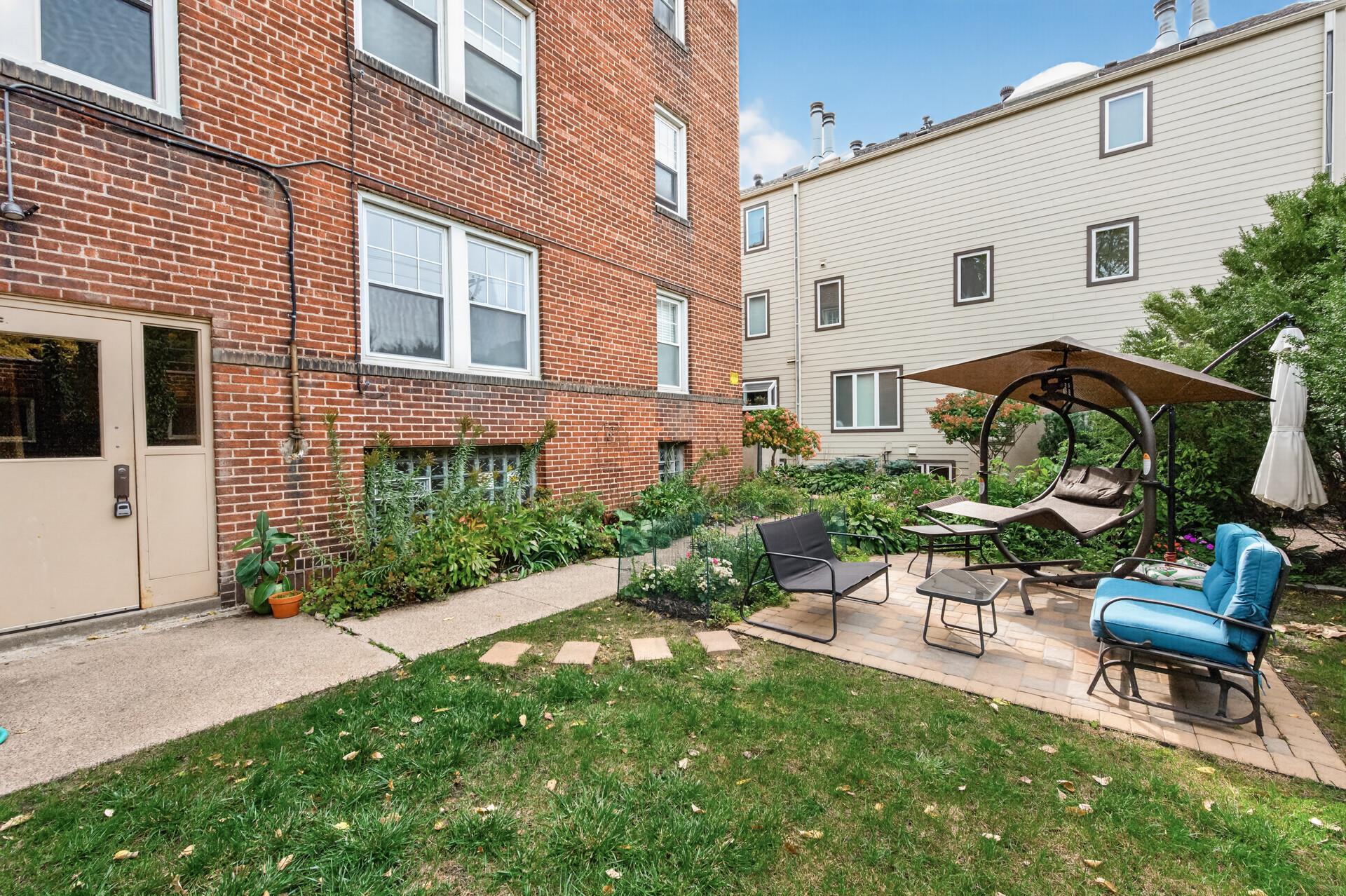 View of Residential at 2716 Humboldt Avenue #301, Minneapolis MN 55408, Minneapolis (30 of 31) - Mike Wilen | Minnesota Team Real Estate