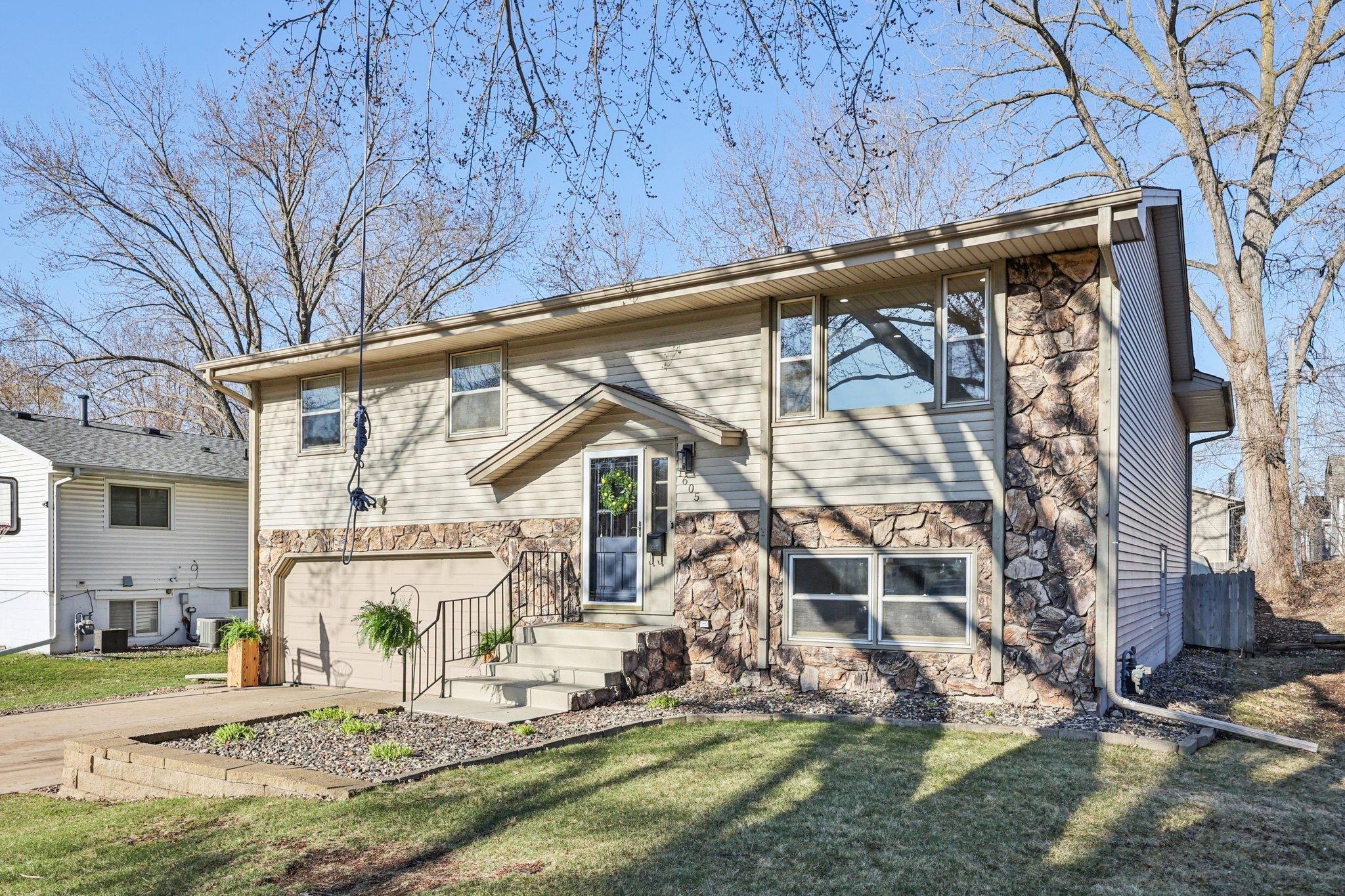 View of Residential at 1605 Hillsboro Avenue, Golden Valley MN 55427, Golden Valley - Mike Wilen | Minnesota Team Real Estate