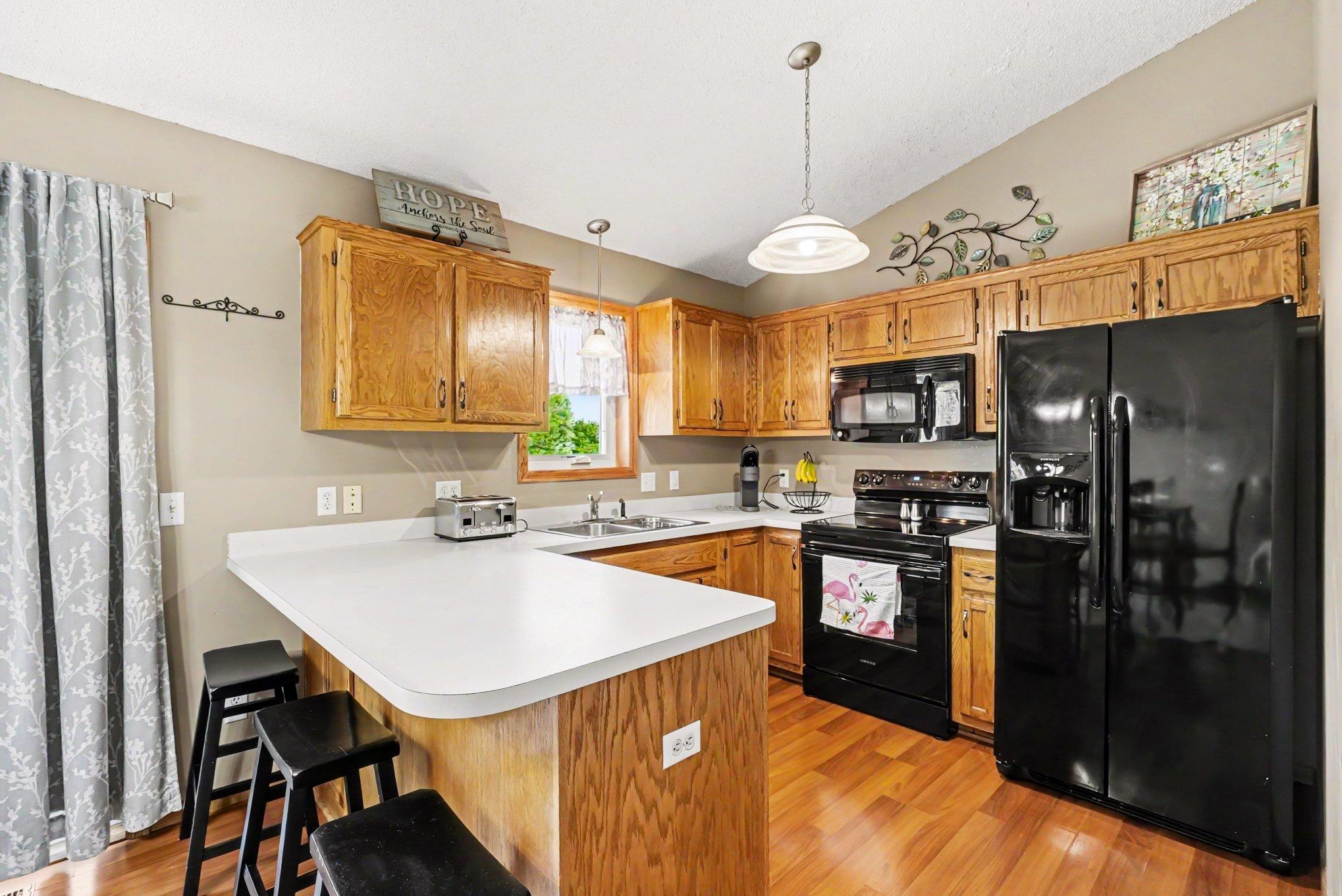 View of Residential at 16382 Goodview Trail, Lakeville MN 55044, Lakeville (8 of 25) - Mike Wilen | Minnesota Team Real Estate