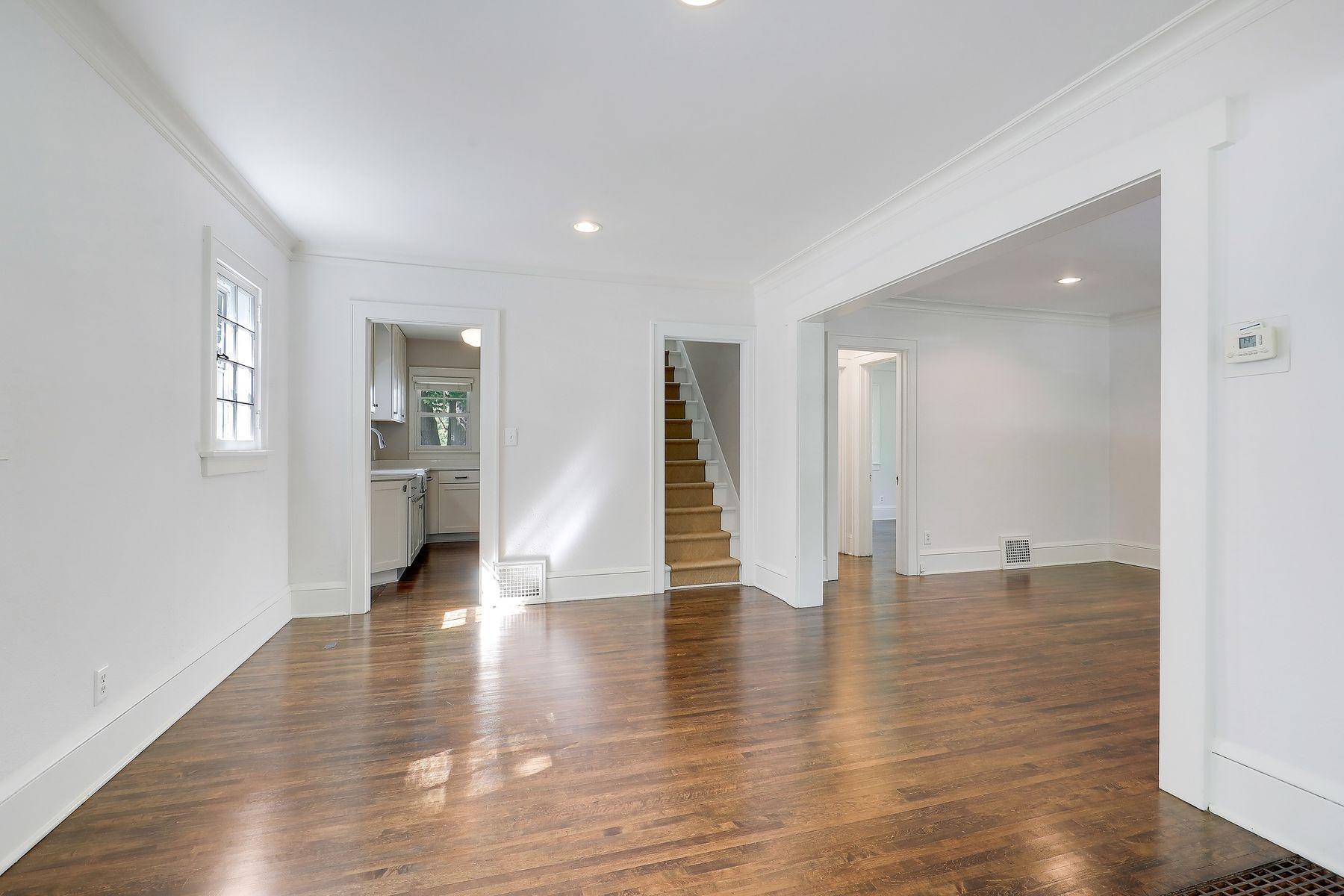 View of Residential at 5248 Beard Avenue, Minneapolis MN 55410, Minneapolis (12 of 41) - Mike Wilen | Minnesota Team Real Estate