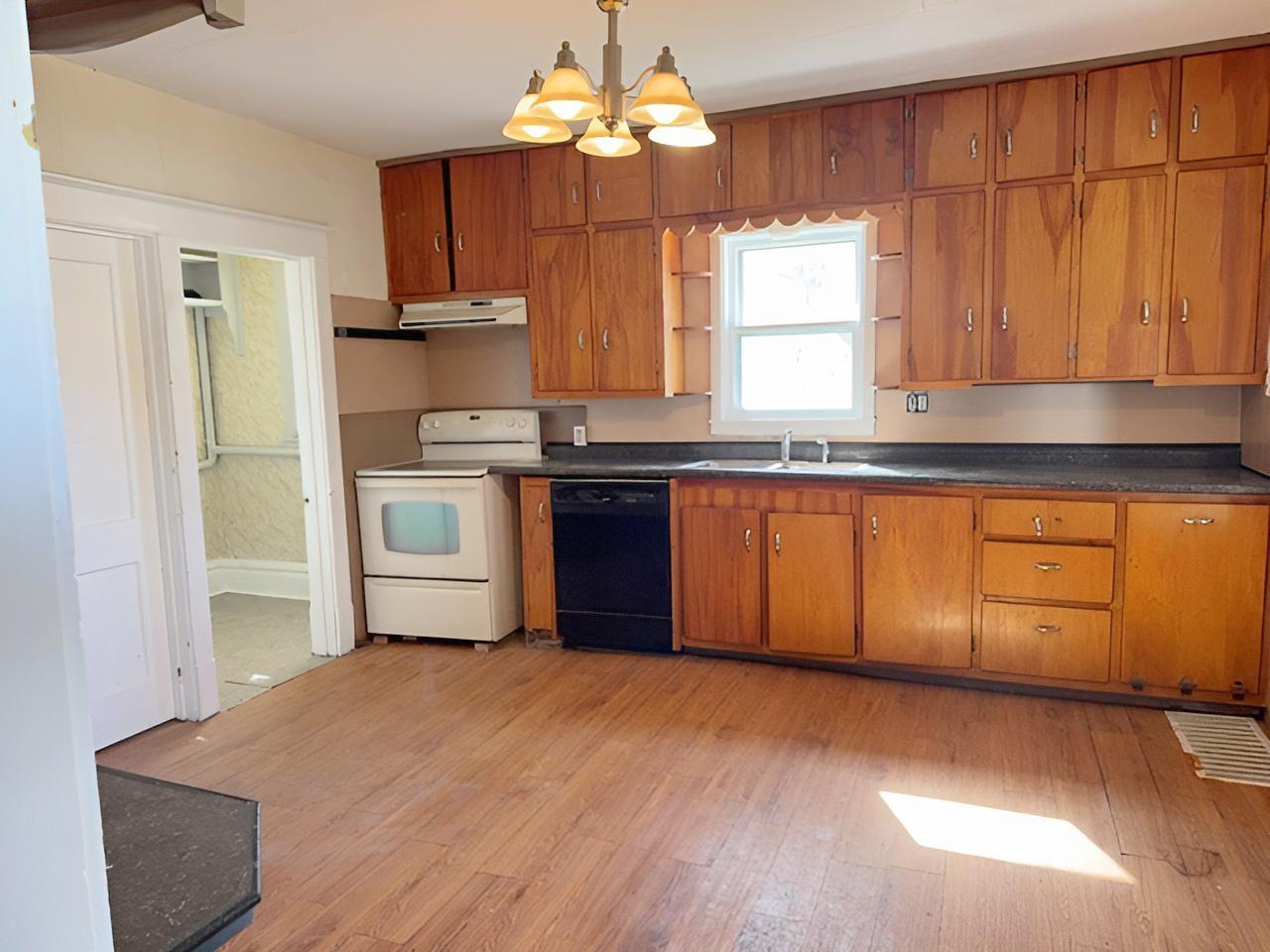 View of Residential at 1708 Laurel Street, Brainerd MN 56401, Brainerd (5 of 28) - Mike Wilen | Minnesota Team Real Estate