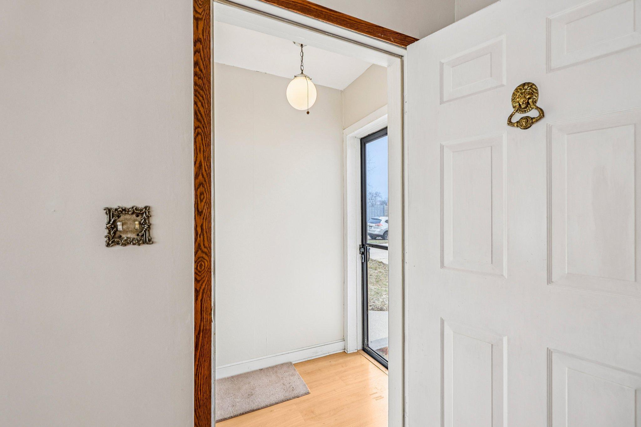 View of Residential at 2835 Toledo Avenue, Saint Louis Park MN 55416, Saint Louis Park (17 of 37) - Mike Wilen | Minnesota Team Real Estate