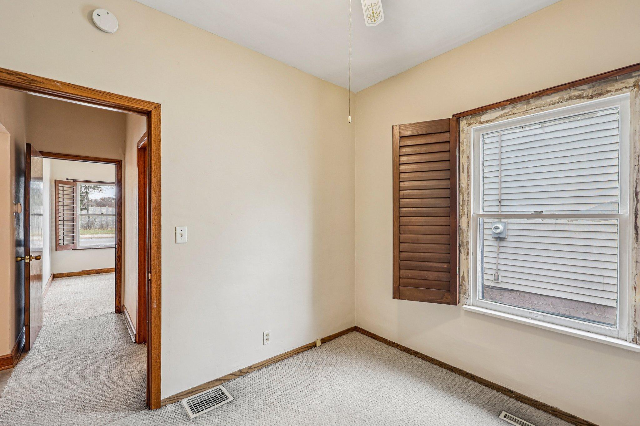 View of Residential at 2835 Toledo Avenue, Saint Louis Park MN 55416, Saint Louis Park (15 of 37) - Mike Wilen | Minnesota Team Real Estate
