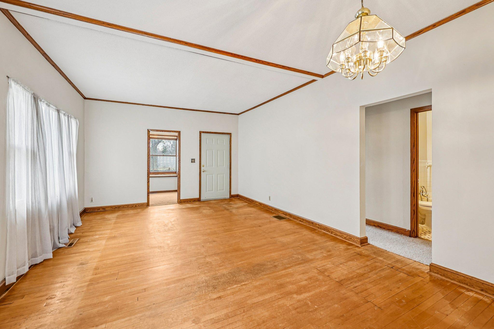 View of Residential at 2835 Toledo Avenue, Saint Louis Park MN 55416, Saint Louis Park (11 of 37) - Mike Wilen | Minnesota Team Real Estate