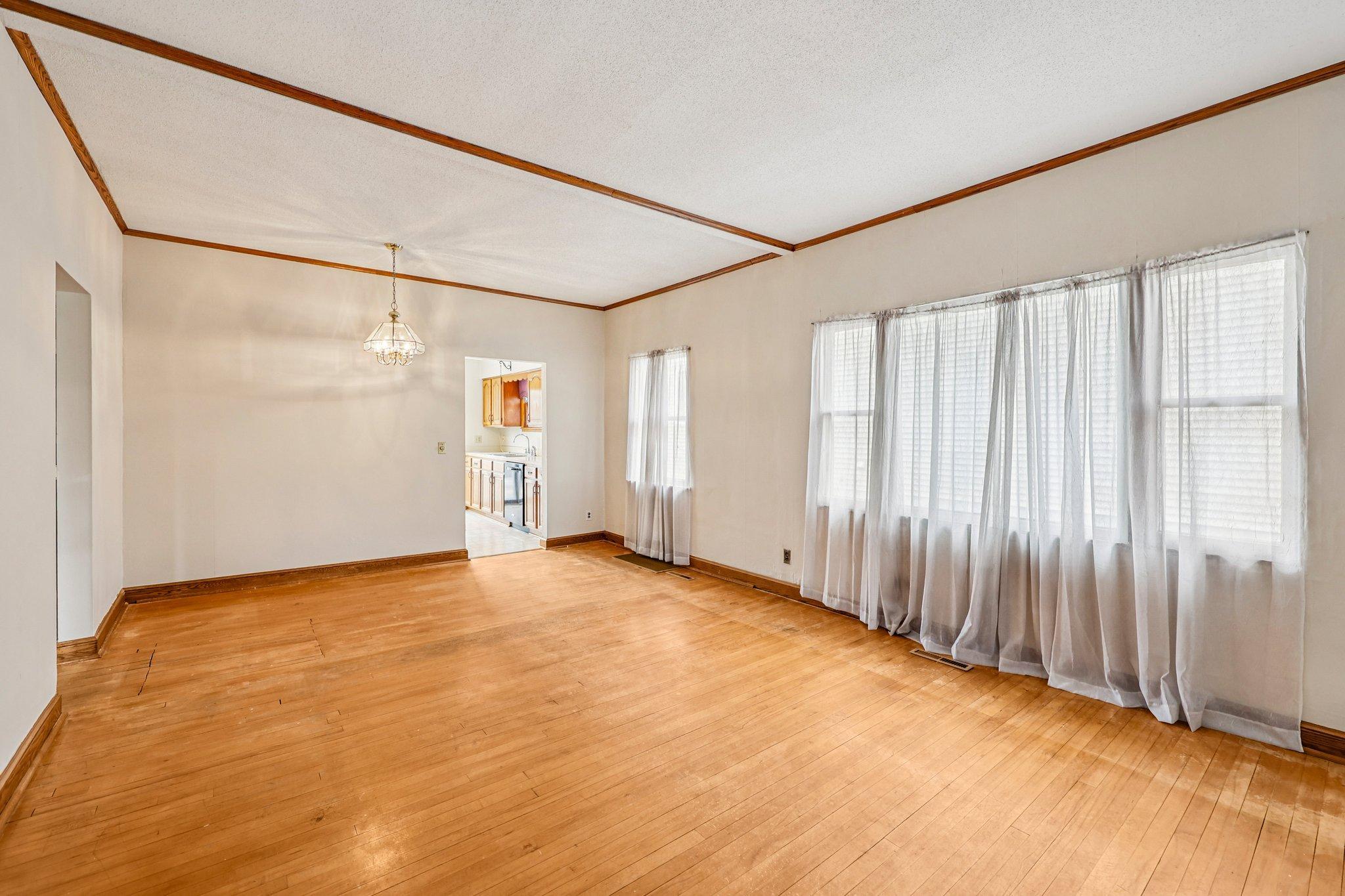 View of Residential at 2835 Toledo Avenue, Saint Louis Park MN 55416, Saint Louis Park (10 of 37) - Mike Wilen | Minnesota Team Real Estate