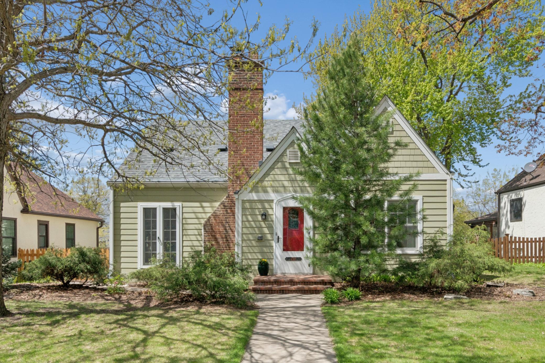 View of Residential at 4728 11th Avenue, Minneapolis MN 55407, Minneapolis - Mike Wilen | Minnesota Team Real Estate
