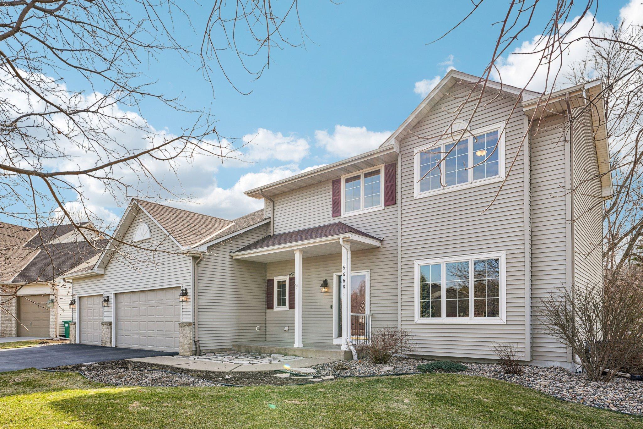 View of Residential at 5669 Oak View Court, Savage MN 55378, Savage - Mike Wilen | Minnesota Team Real Estate