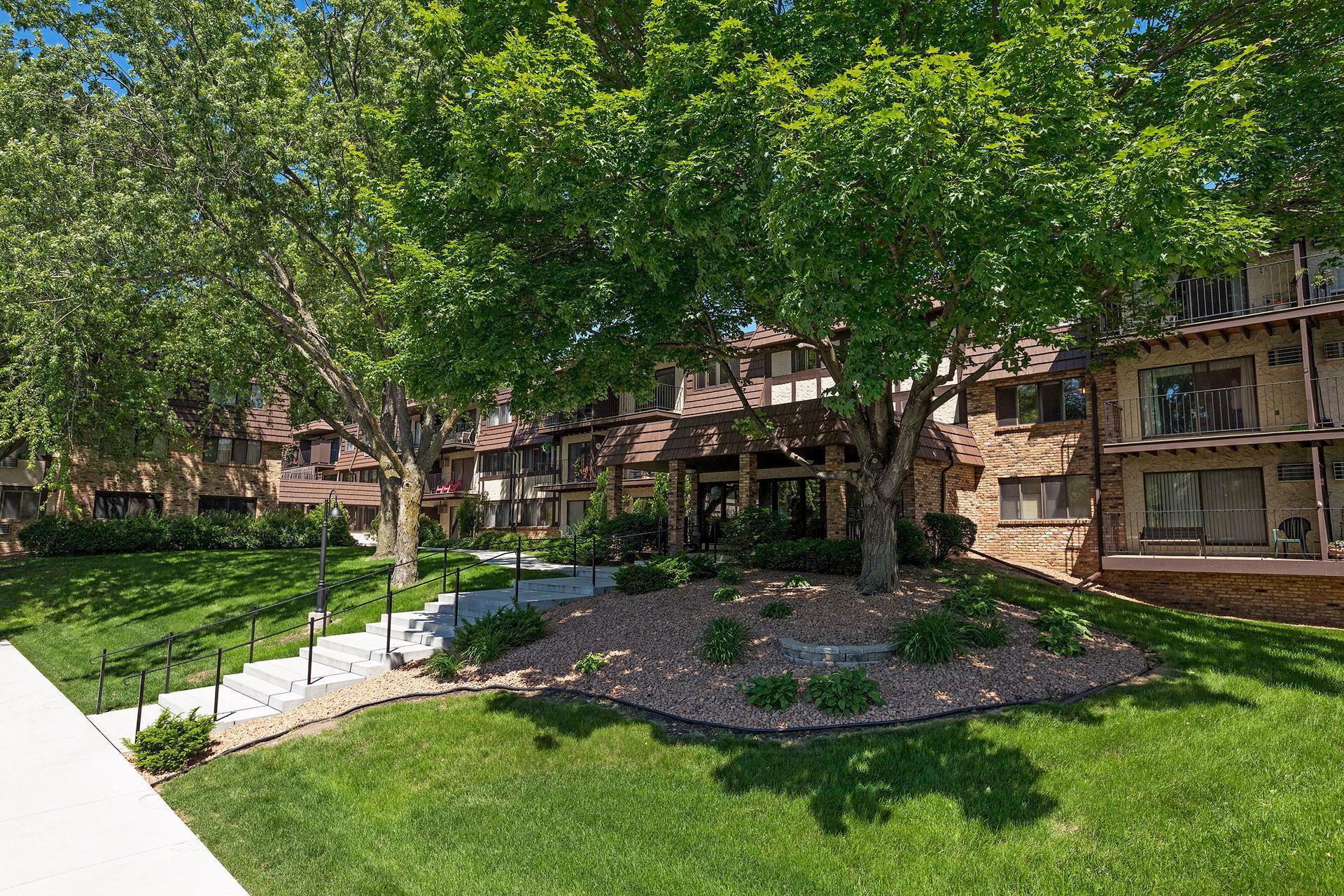 View of Residential at 215 Barry Avenue #202, Wayzata MN 55391, Wayzata (68 of 81) - Mike Wilen | Minnesota Team Real Estate