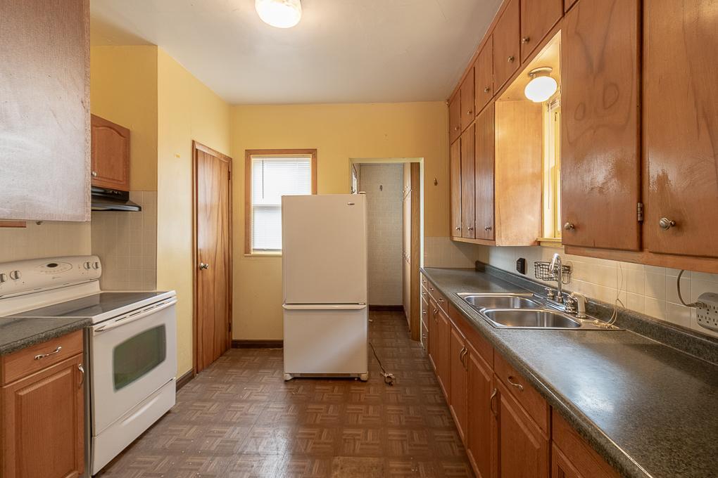 View of Residential at 115 Lexington Avenue, Le Center MN 56057, Le Center (3 of 32) - Mike Wilen | Minnesota Team Real Estate