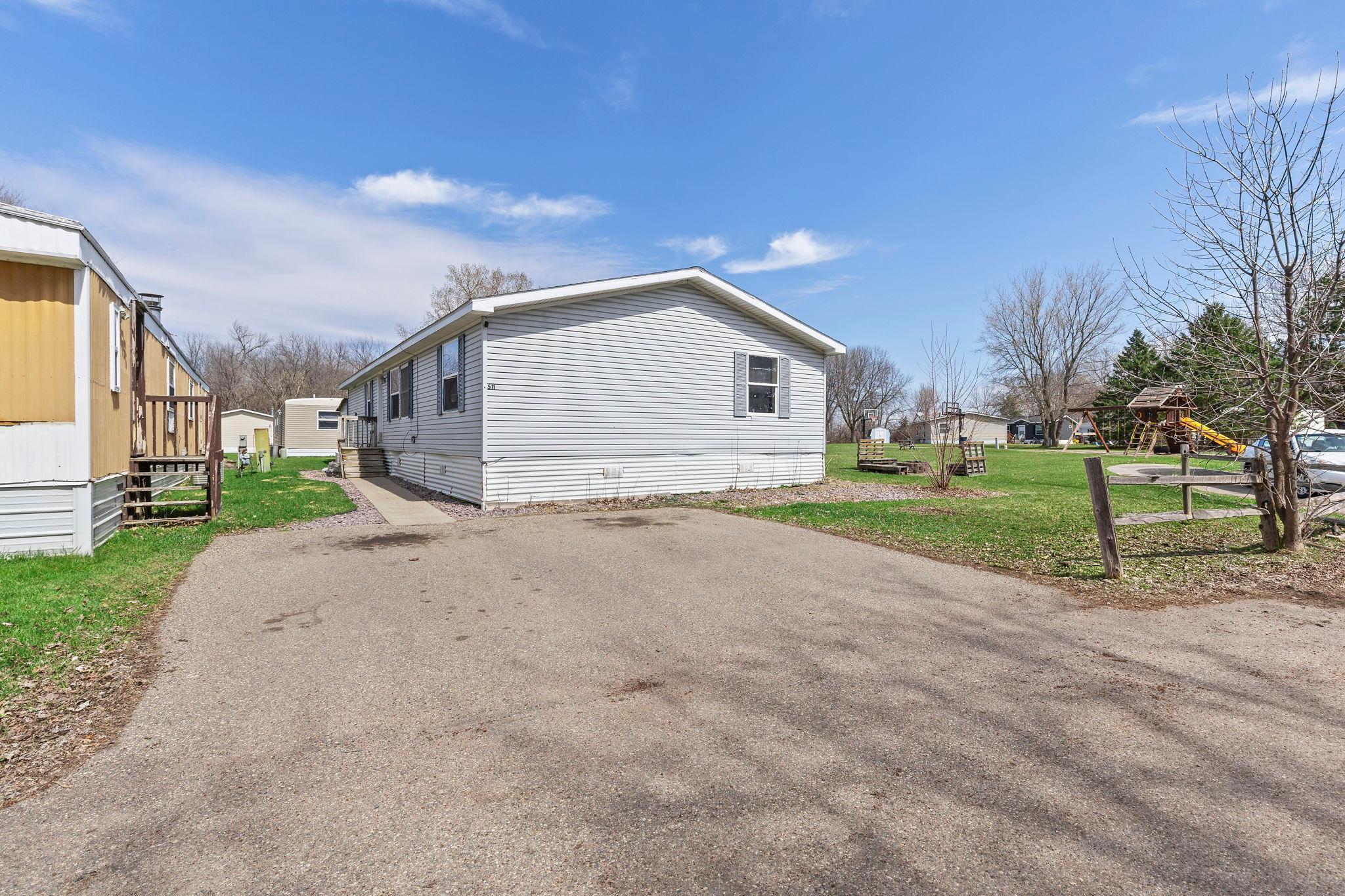 View of Residential at 511 Elm Street, Buffalo MN 55313, Buffalo (5 of 35) - Mike Wilen | Minnesota Team Real Estate