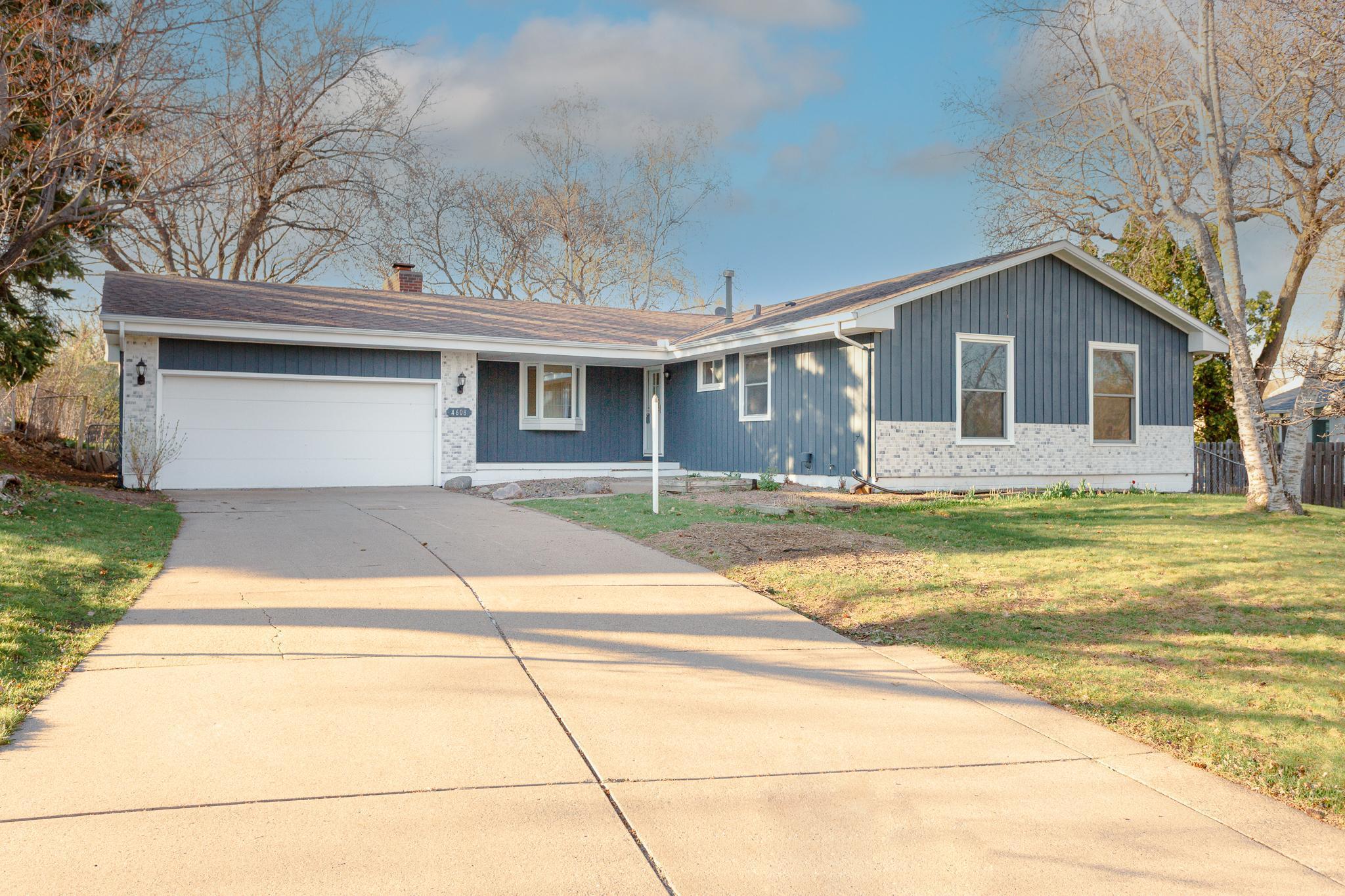 View of Residential at 4608 99th Street, Bloomington MN 55437, Bloomington - Mike Wilen | Minnesota Team Real Estate