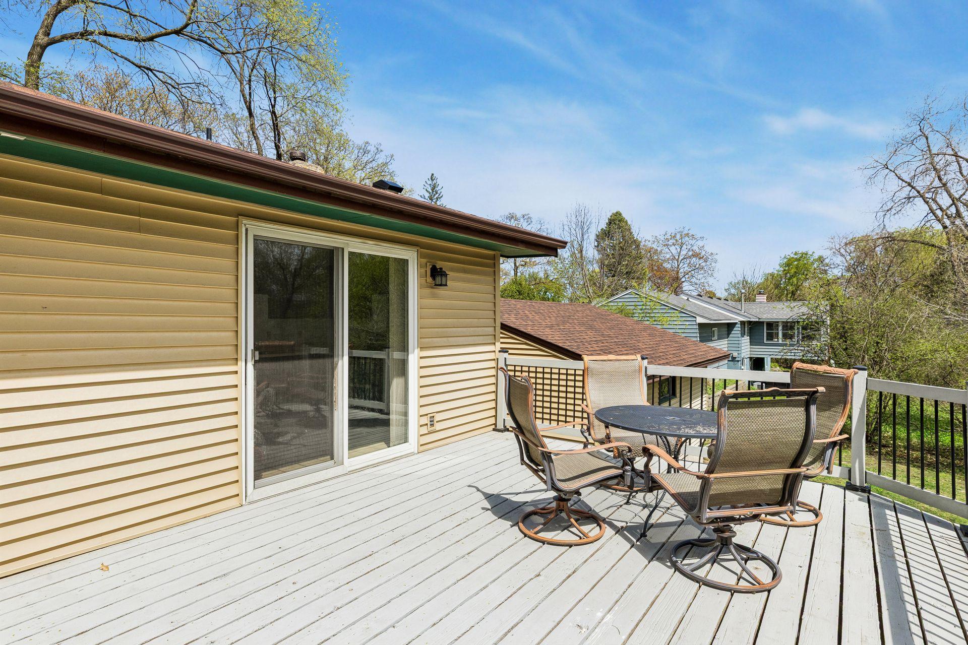 View of Residential at 18815 South Lane, Minnetonka MN 55345, Minnetonka (28 of 38) - Mike Wilen | Minnesota Team Real Estate