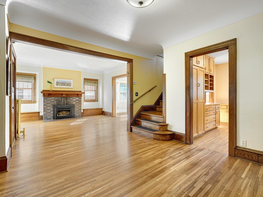 View of Residential at 2108 Niles Avenue, Saint Paul MN 55116, Saint Paul (9 of 29) - Mike Wilen | Minnesota Team Real Estate
