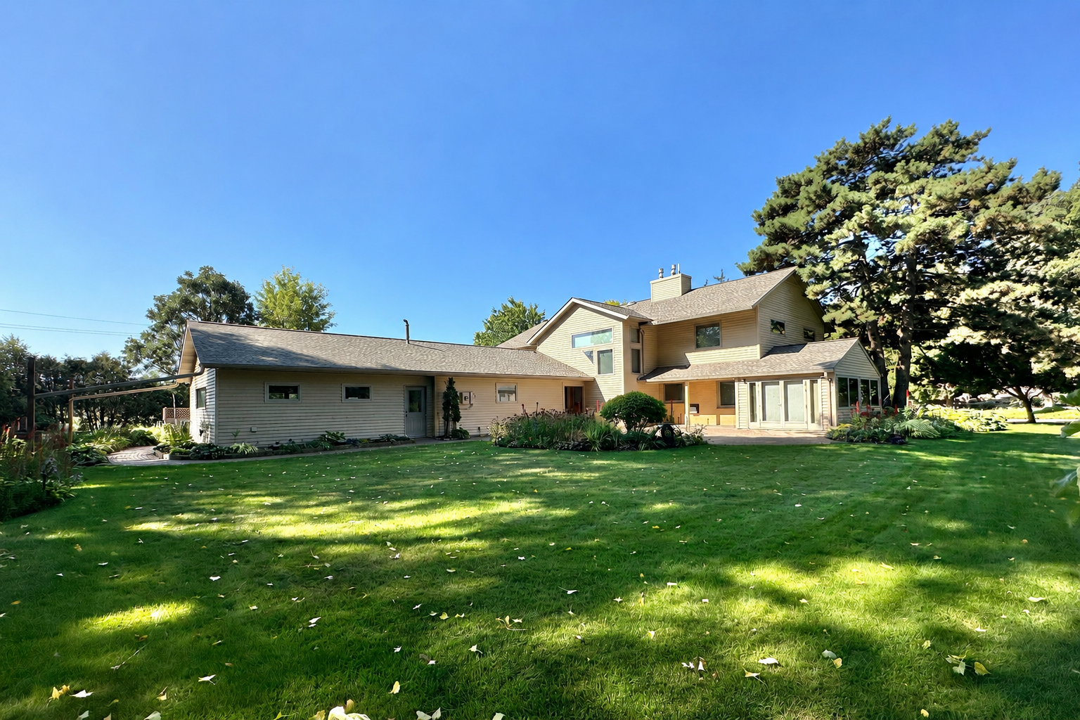 View of Residential at 14 Mid Oaks Road, Roseville MN 55113, Roseville (4 of 50) - Mike Wilen | Minnesota Team Real Estate