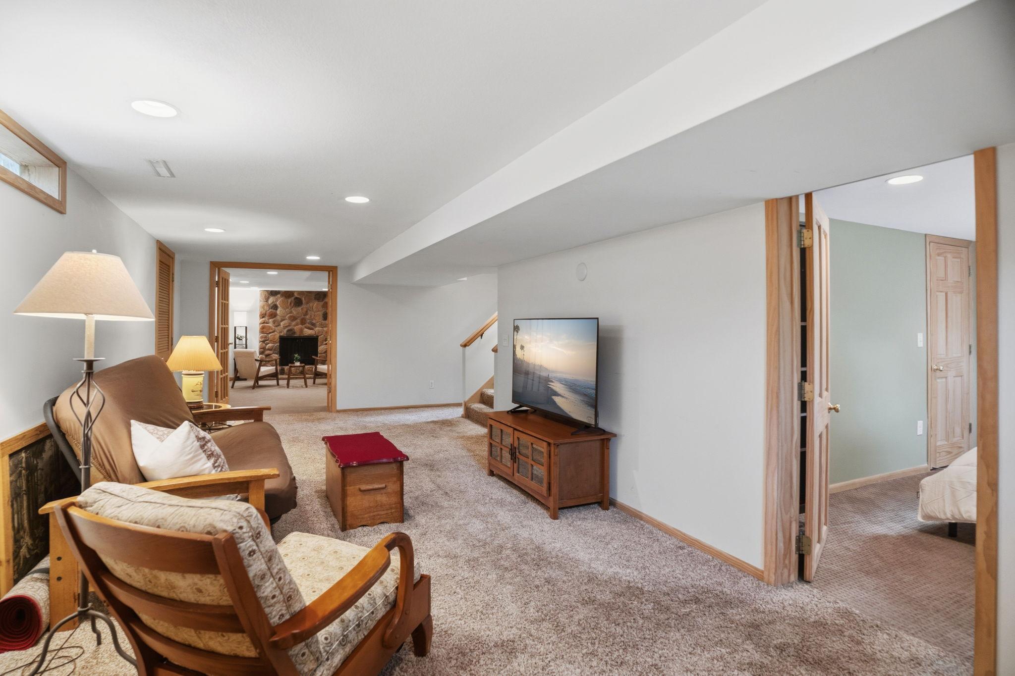 View of Residential at 455 Arcwood Road, Mahtomedi MN 55115, Mahtomedi (39 of 57) - Mike Wilen | Minnesota Team Real Estate