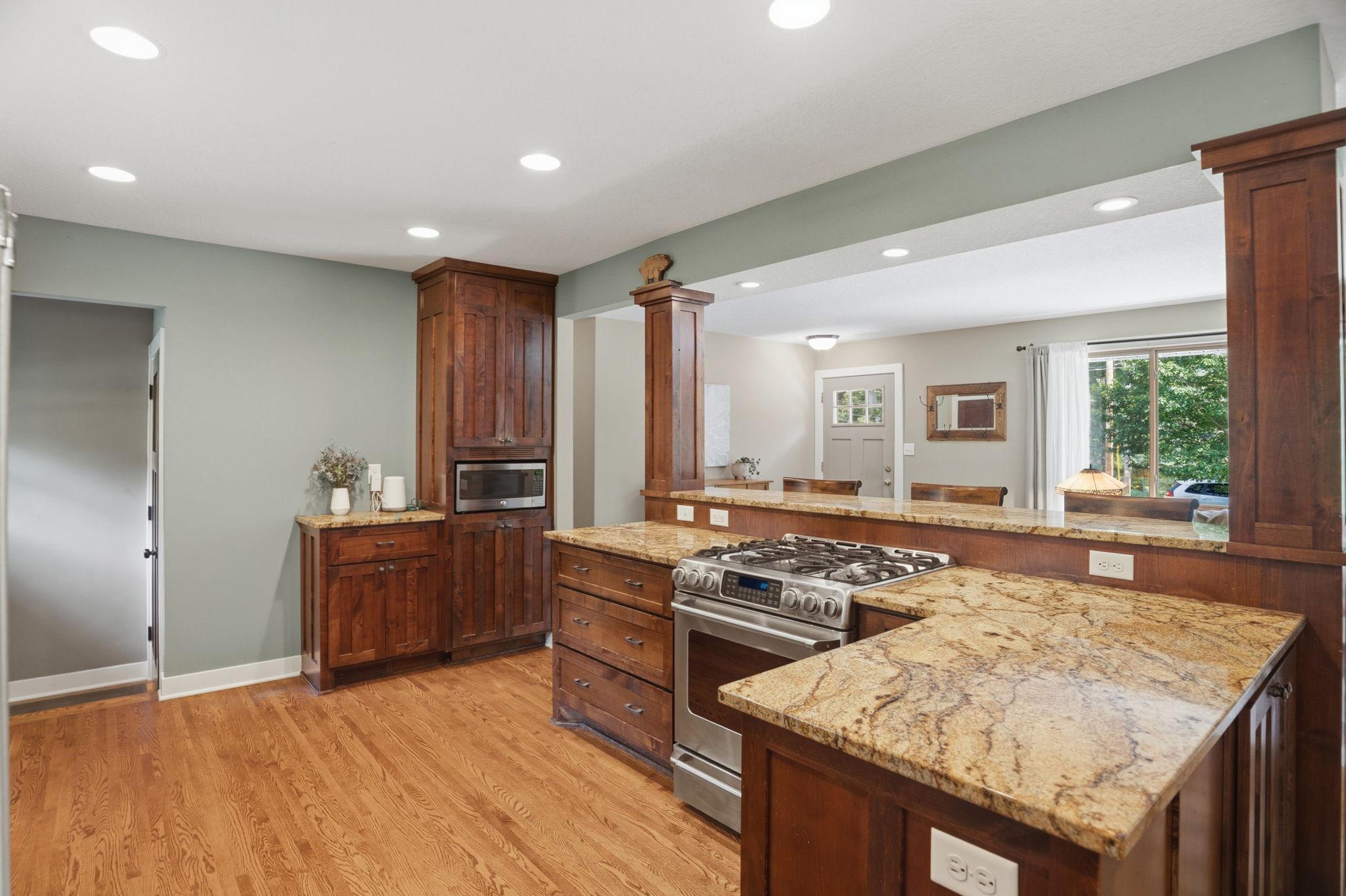 View of Residential at 455 Arcwood Road, Mahtomedi MN 55115, Mahtomedi (18 of 57) - Mike Wilen | Minnesota Team Real Estate