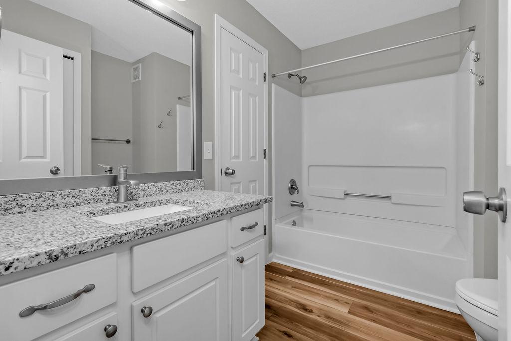 View of Residential at 2024 Gresham Avenue, Oakdale MN 55128, Oakdale (21 of 28) - Mike Wilen | Minnesota Team Real Estate