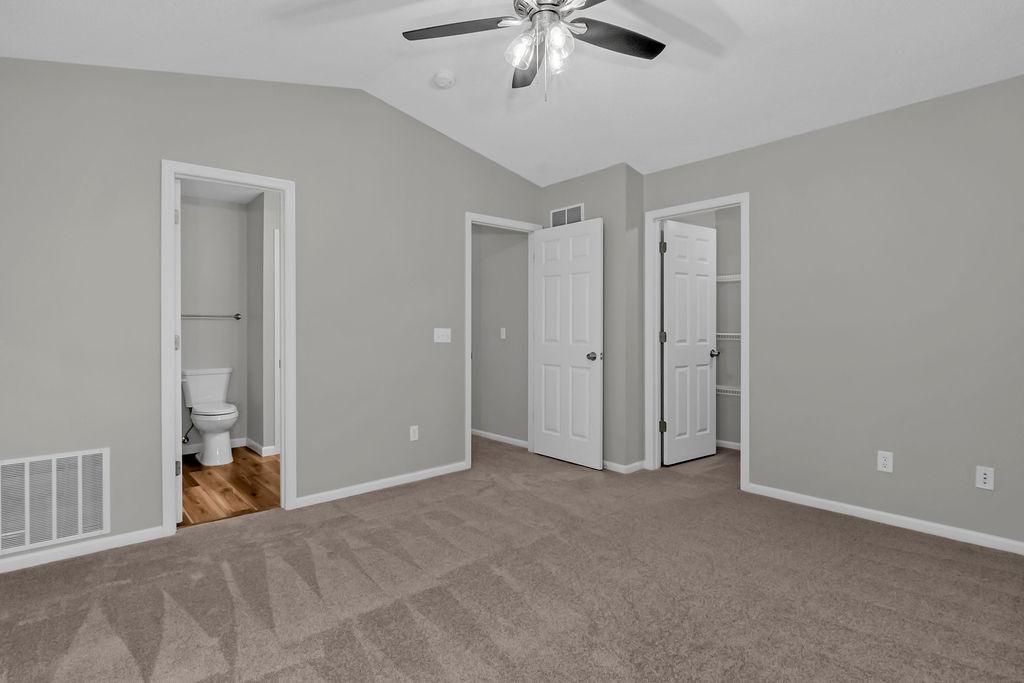 View of Residential at 2024 Gresham Avenue, Oakdale MN 55128, Oakdale (20 of 28) - Mike Wilen | Minnesota Team Real Estate