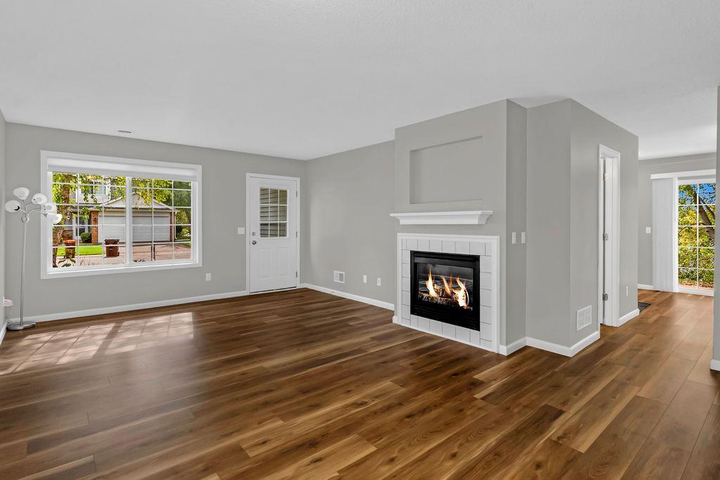 View of Residential at 2024 Gresham Avenue, Oakdale MN 55128, Oakdale (4 of 24) - Mike Wilen | Minnesota Team Real Estate