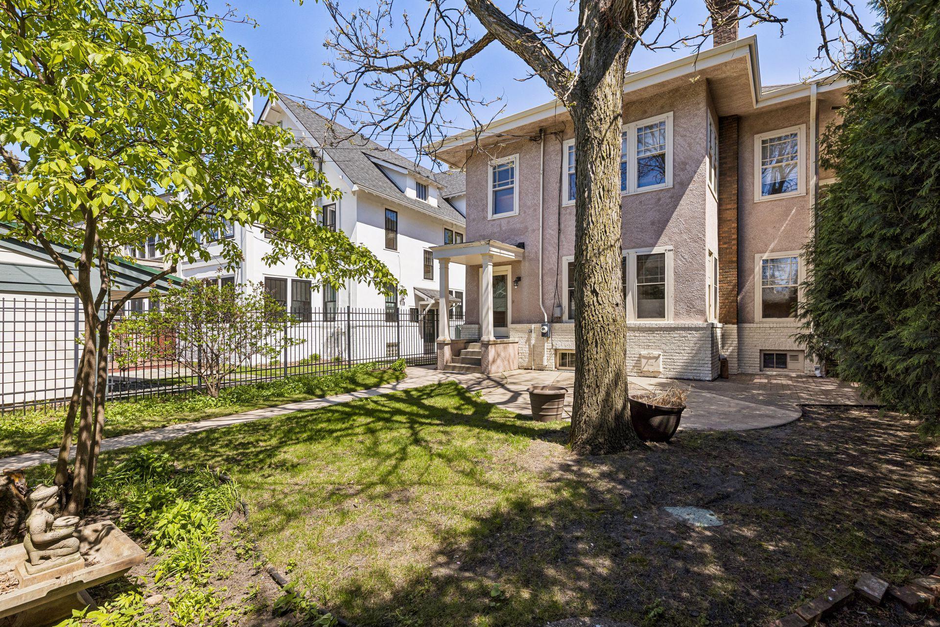 View of Residential at 2304 Lake Place, Minneapolis MN 55405, Minneapolis (59 of 67) - Mike Wilen | Minnesota Team Real Estate