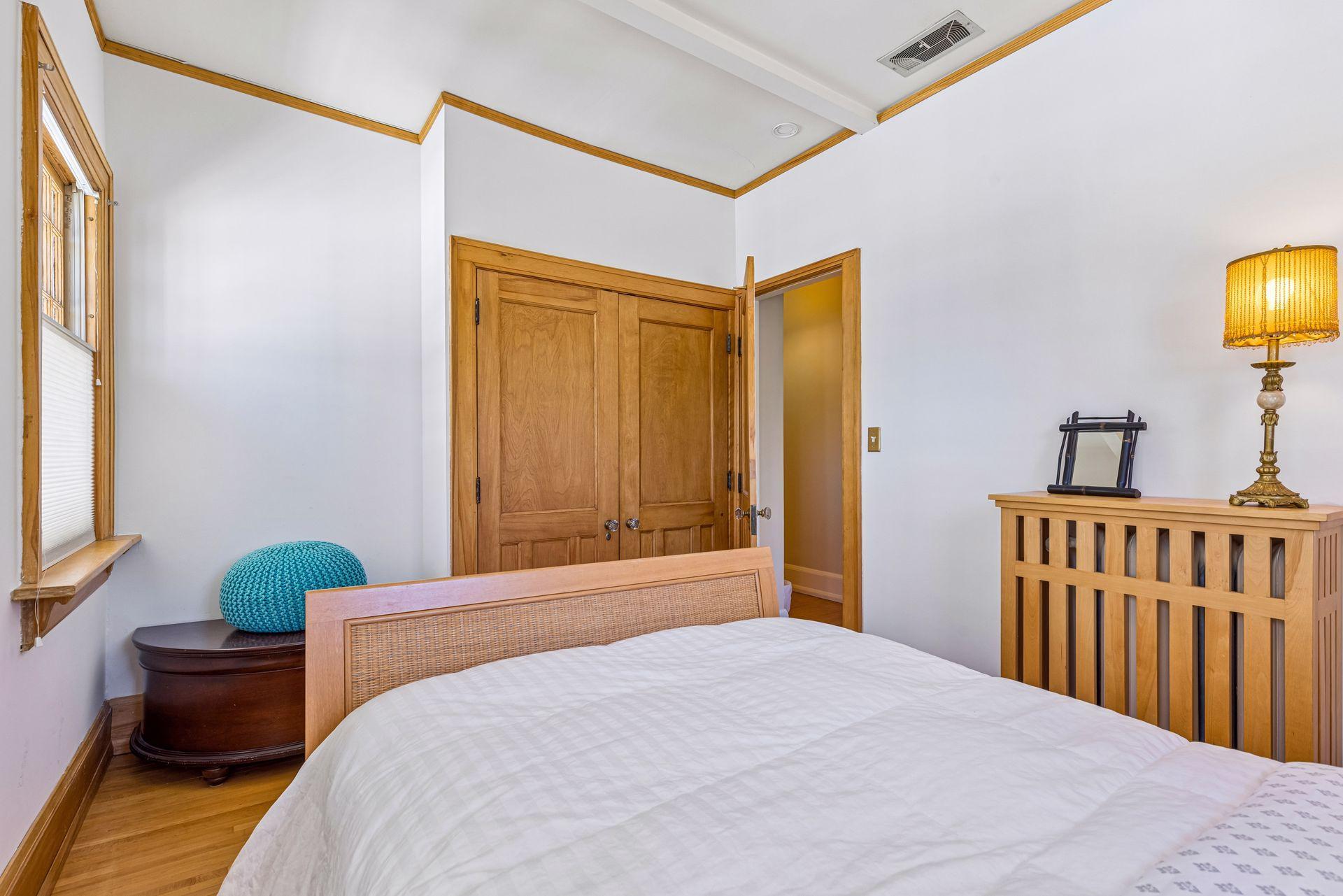 View of Residential at 2304 Lake Place, Minneapolis MN 55405, Minneapolis (44 of 67) - Mike Wilen | Minnesota Team Real Estate